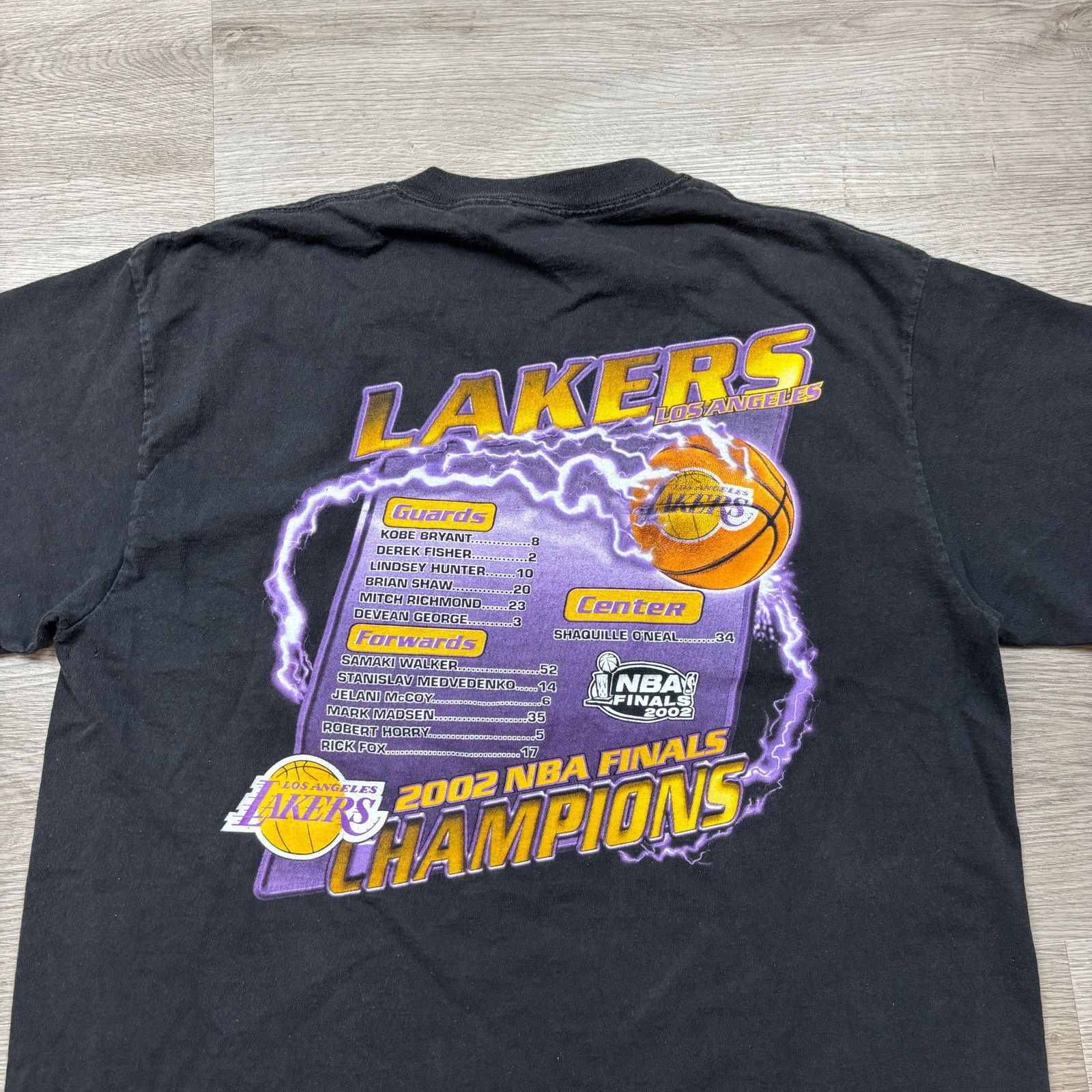 Delta × Vintage Rare Vintage 2002 NBA Finals 2002 Lakers T Shirt Men's Large Size US L / EU 52-54 / 3 - 5 Thumbnail