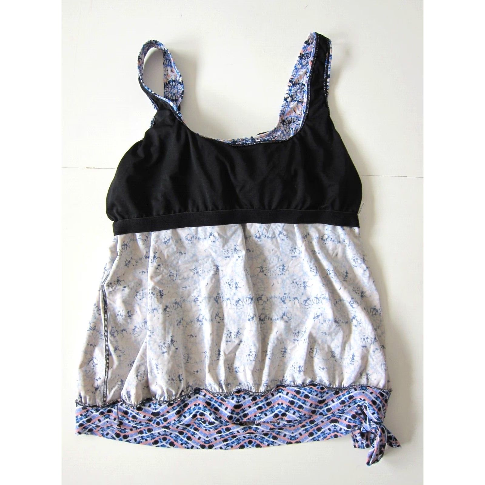 Vintage SwimsuitsForAll Purple Pink Blue Geometric Built In Bra Tankini Top 22 Women Tankini Built-In Bra Geometric Aztec Purple Pink Blue 90s Size 3XL / US 20-22 - 5 Thumbnail