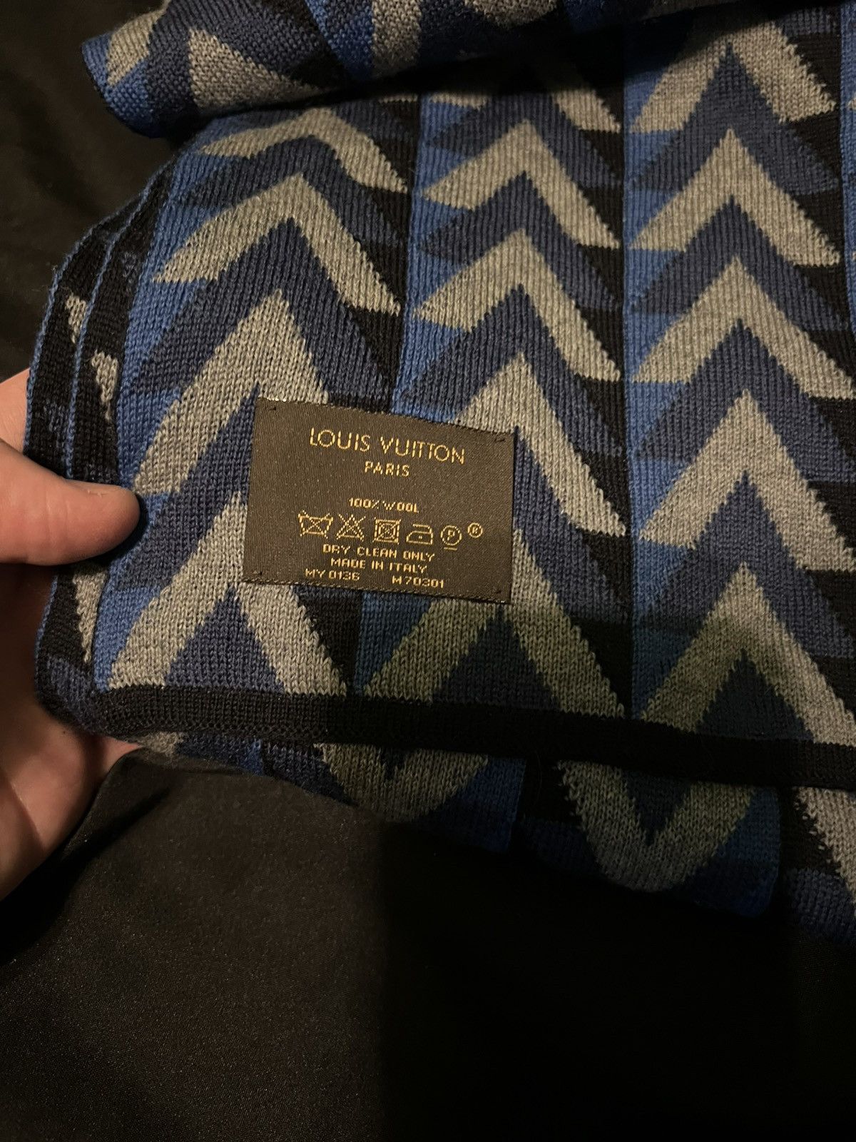 Louis Vuitton Louis Vuitton Scarf And Beanie Hat Set Grey Blue Echarpe V Size ONE SIZE - 8 Thumbnail