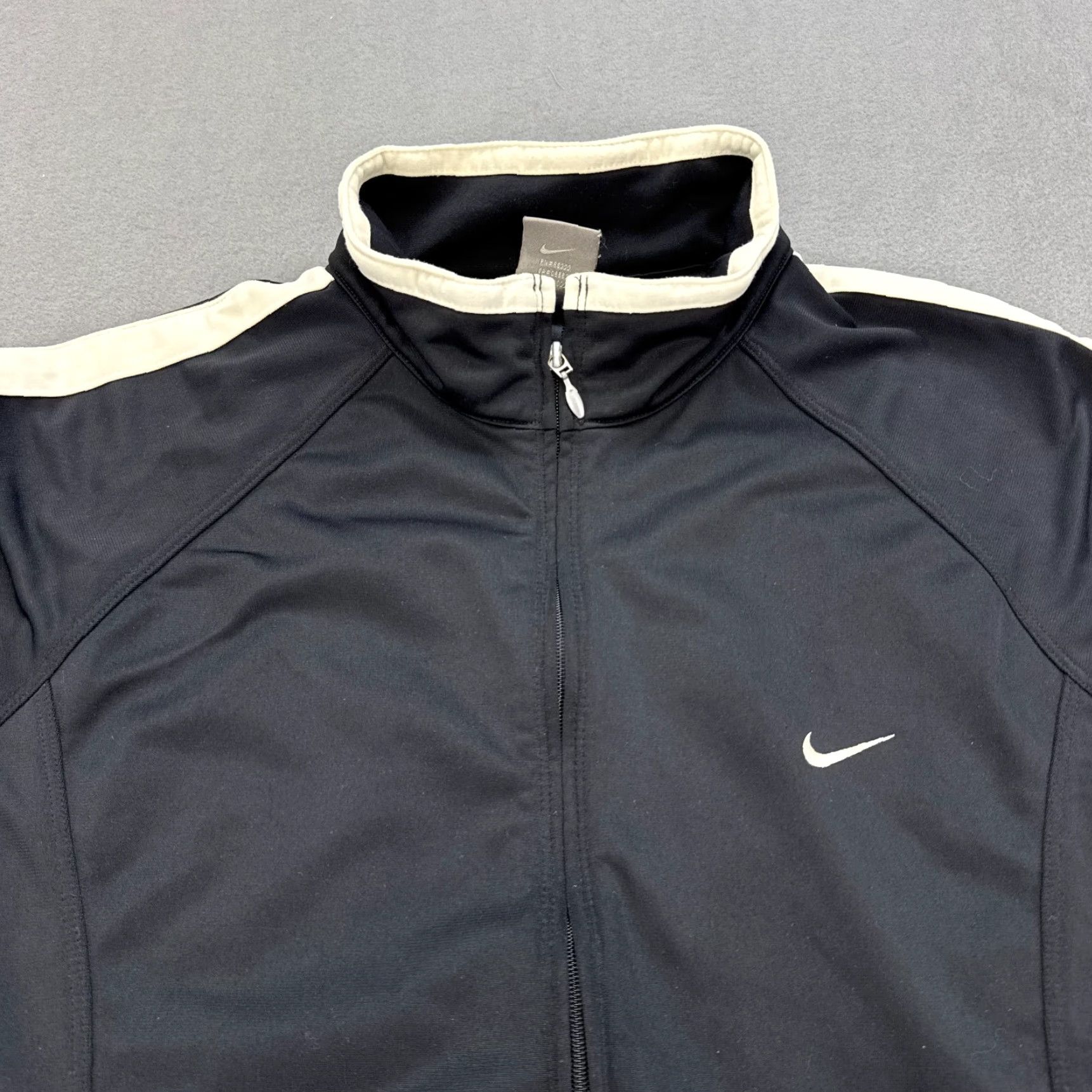Nike VINTAGE Nike Track Jacket Womens XL Black Satin Full Zip Grunge Y2K Punk Size XL / US 12-14 / IT 48-50 - 2 Thumbnail