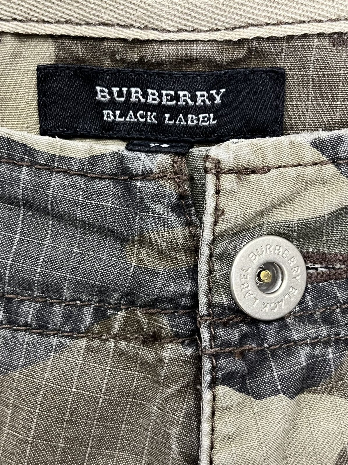 Burberry 💥RARE🔥BURBERRY BLACK LABEL JAPAN Camouflage Bondage Cargo Size US 32 / EU 48 - 6 Thumbnail