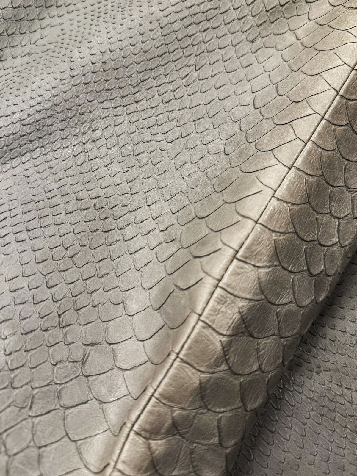 Maison Margiela Maison Margiela Genuine Snakeskin Hide Pants Size US 30 / EU 46 - 3 Thumbnail