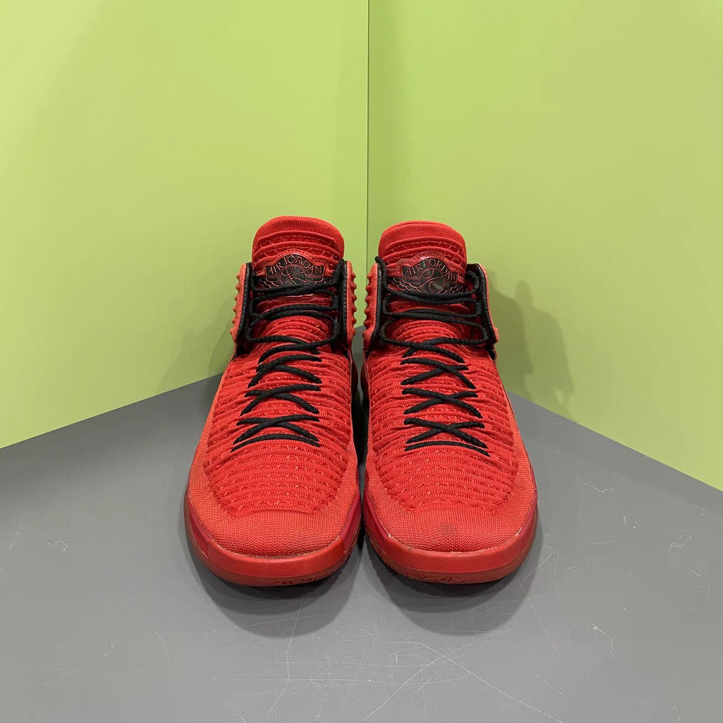Jordan Brand Air Jordan 32 Bulls Red Basketball Shoes K15 Size US 11 / EU 44 - 2 Thumbnail