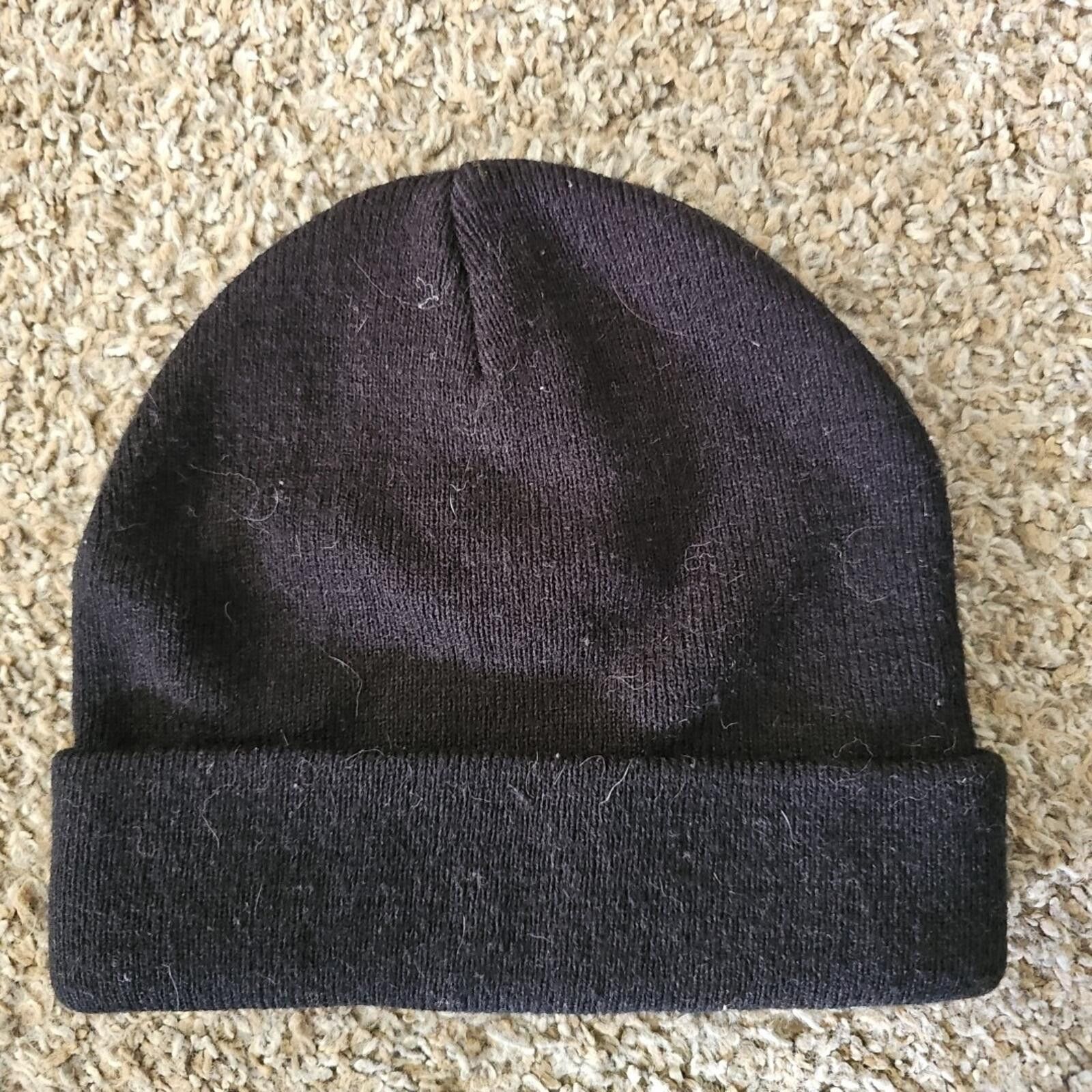 Nike Nike Winter Hat Beanie Red Swoosh Size ONE SIZE - 3 Thumbnail