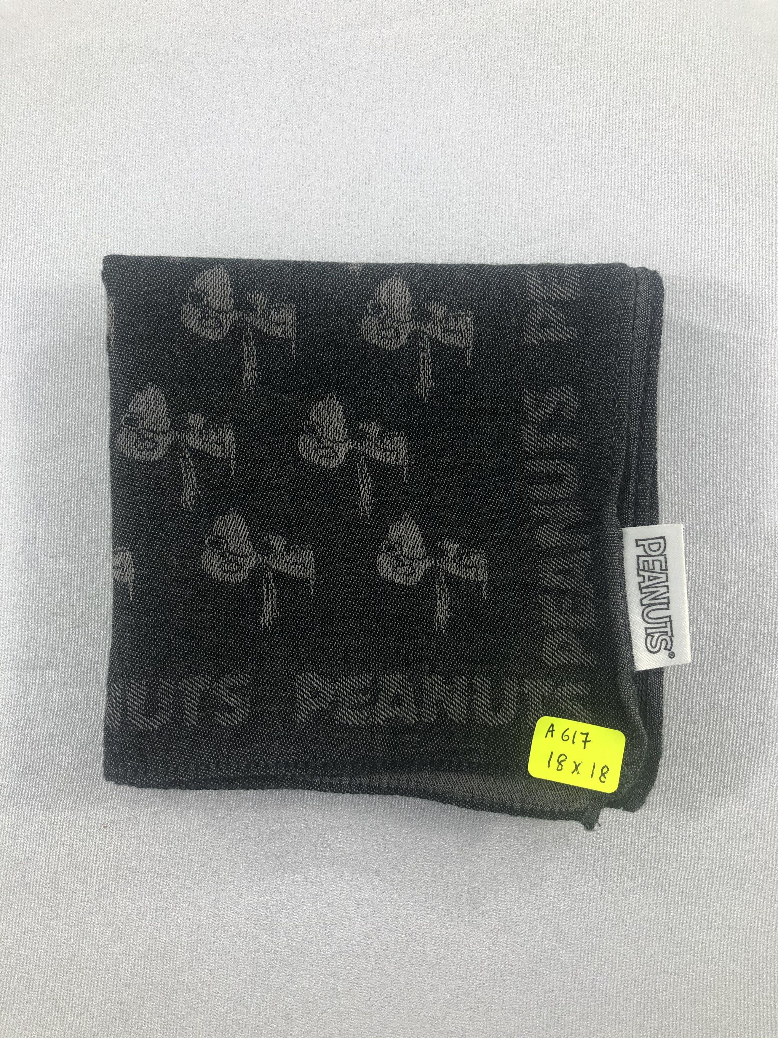 Peanuts × Vintage Vintage Peanuts Handkerchief / Bandana / Neckerchief Size ONE SIZE - 6 Thumbnail
