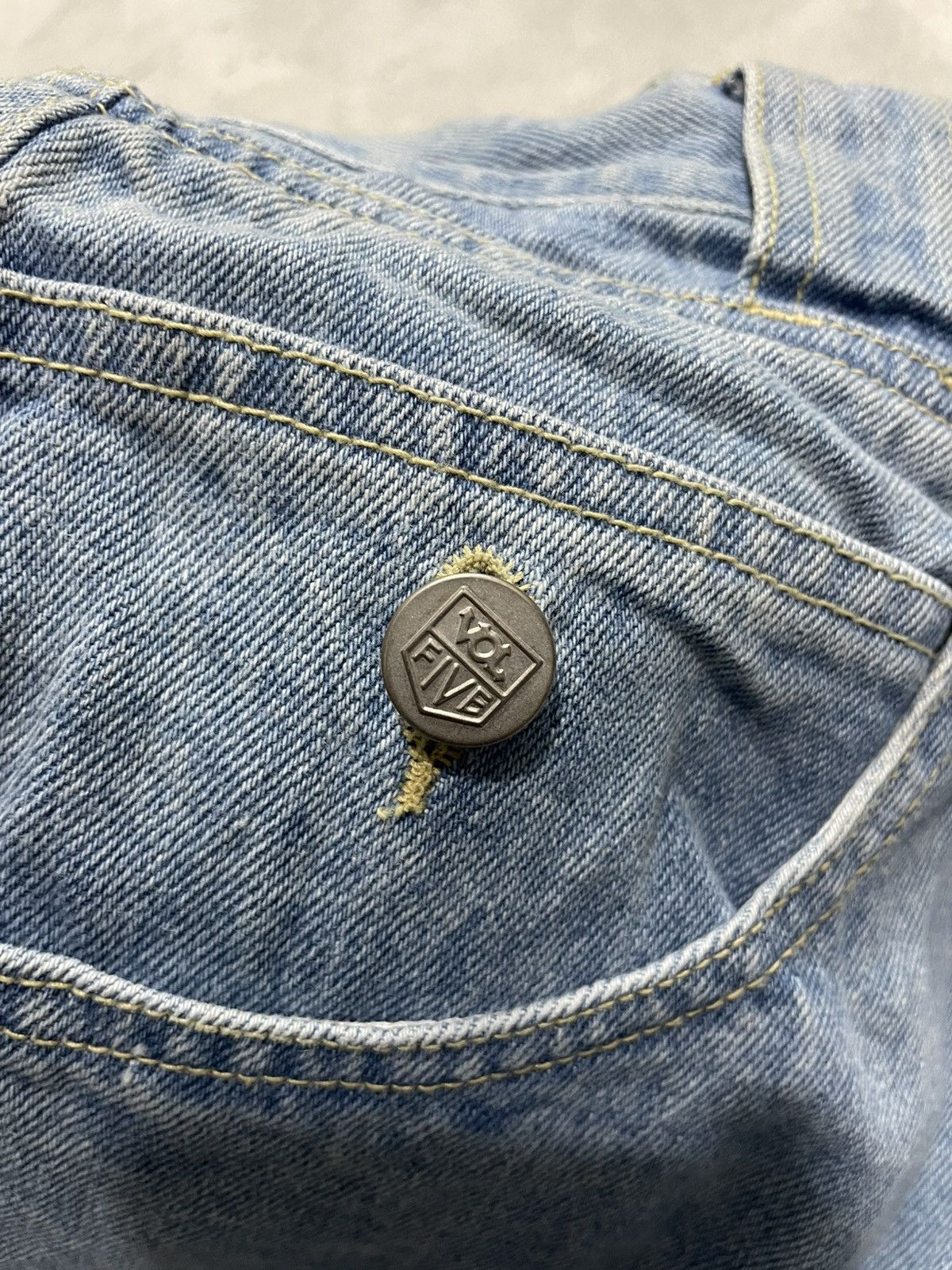 Other Volume Five Gear Cargo Jorts Size US 31 - 4 Thumbnail