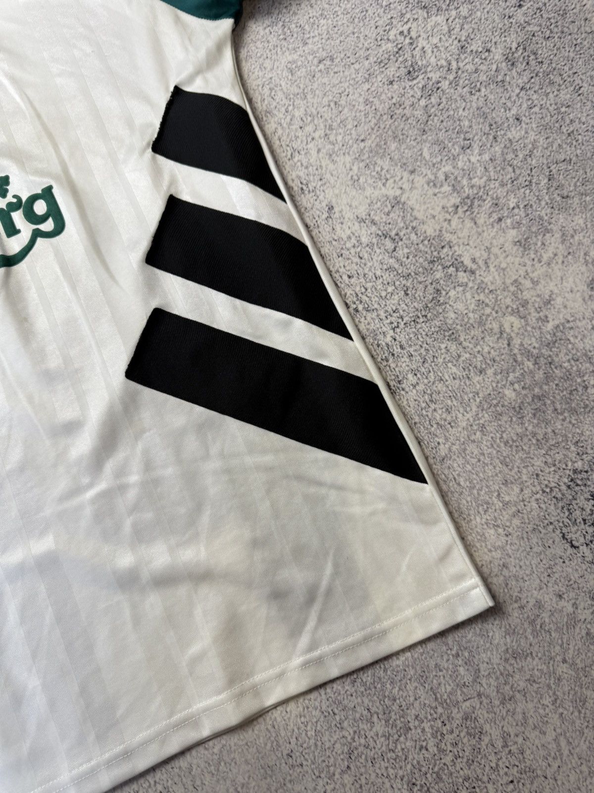 Adidas Vintage Adidas Equipment Liverpool Soccer Jersey 90s Y2K Size US M / EU 48-50 / 2 - 13 Thumbnail
