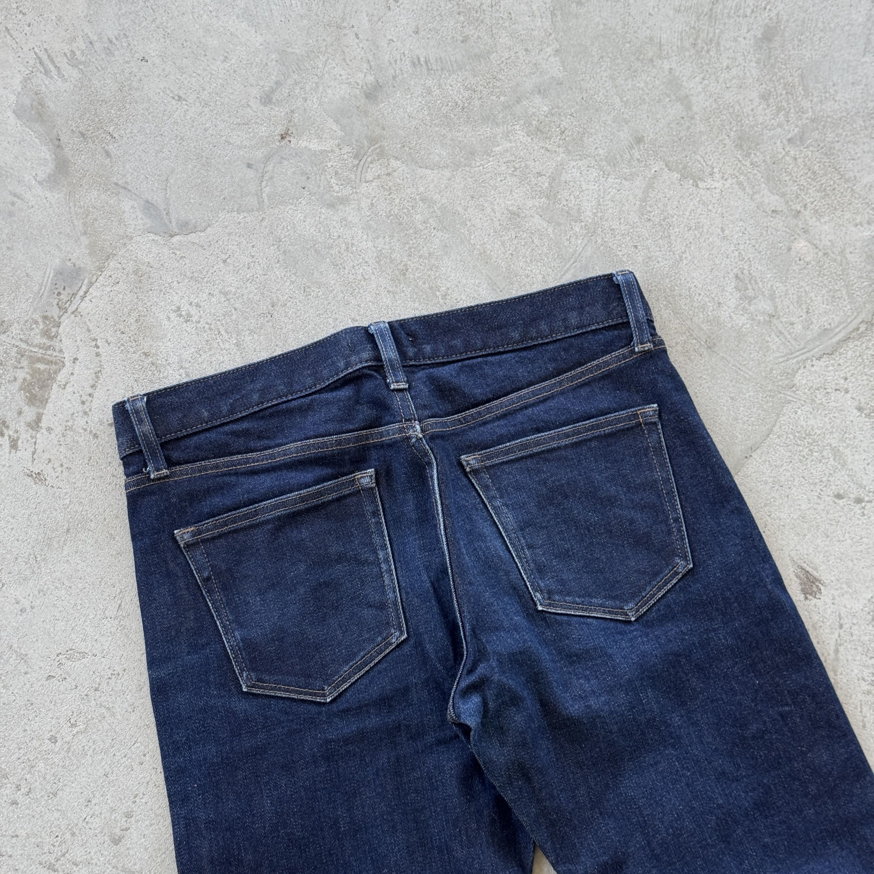 Uniqlo Uniqlo Selvedge Slim Fit Indigo Denim Jeans Size 32 Size US 32 / EU 48 - 4 Thumbnail