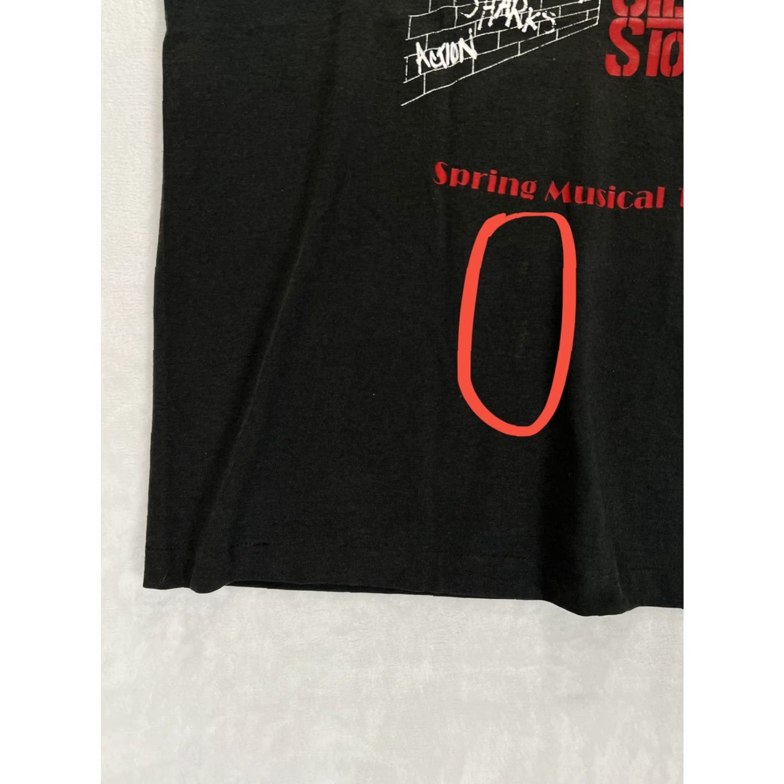 Fruit Of The Loom VINTAGE West Side Story Musical T-Shirt XL Black Men Short Sleeve 90s Theater 1996 Oak Grove High School Size US XL / EU 56 / 4 - 3 Thumbnail