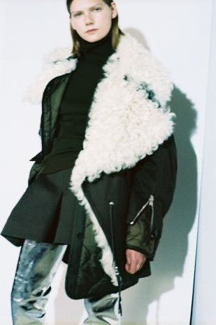 Balenciaga Balenciaga AW16 Aviator Lamb Fur Military Oversized Parka Size US M / EU 48-50 / 2 - 15 Thumbnail