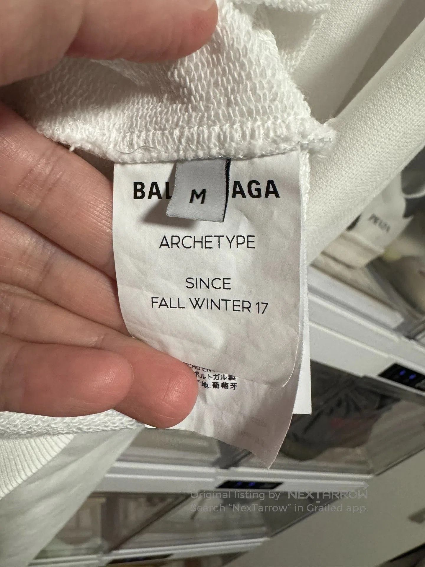 Balenciaga white oversized balenciaga sweatshirt with logo. Size US M / EU 48-50 / 2 - 5 Thumbnail
