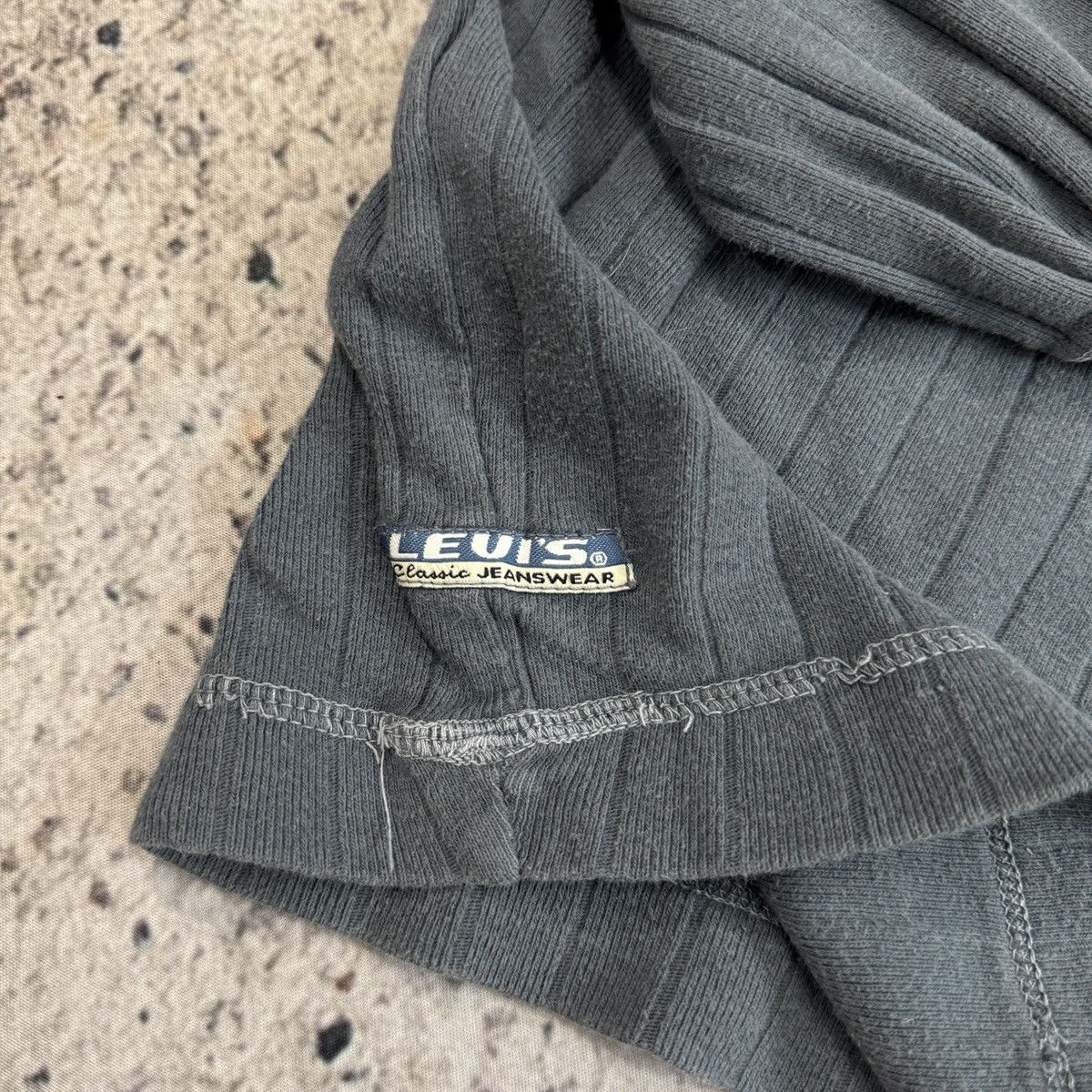 Levi's Vintage Levi's Ribbed Cotton Thermal Knit Shirt ERD Grunge Size US L / EU 52-54 / 3 - 4 Thumbnail