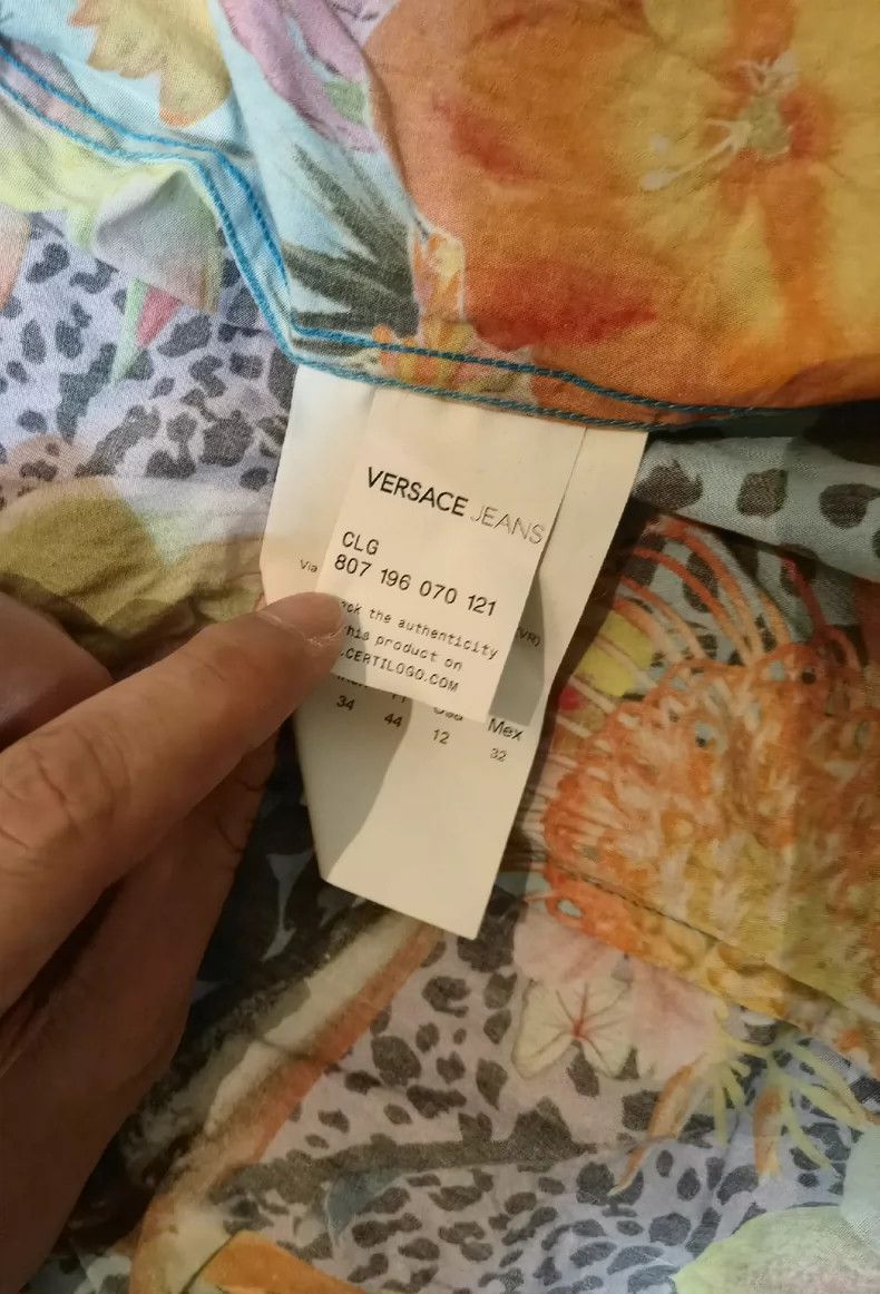 Versace Versace Genuine floral shirt Size US S / EU 44-46 / 1 - 2 Thumbnail