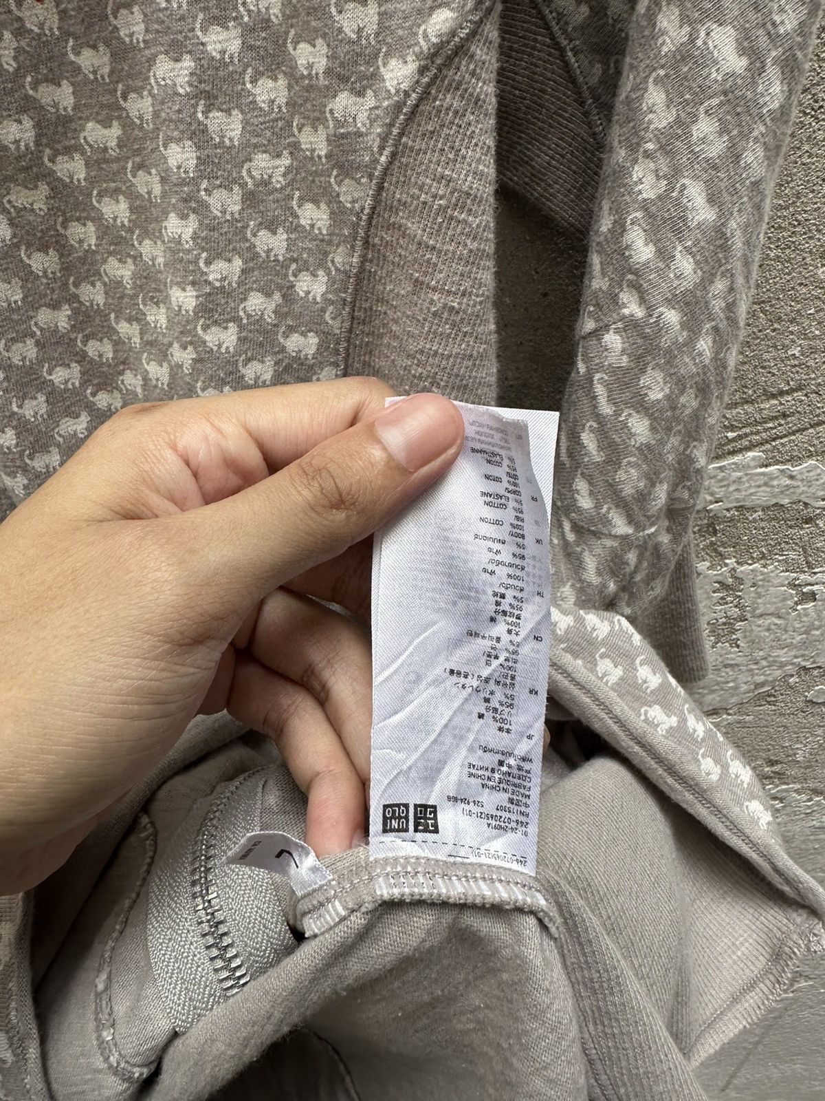 Undercover Authentic Uniqlo Undercover Fullprint Hoodies Size L / US 10 / IT 46 - 5 Thumbnail
