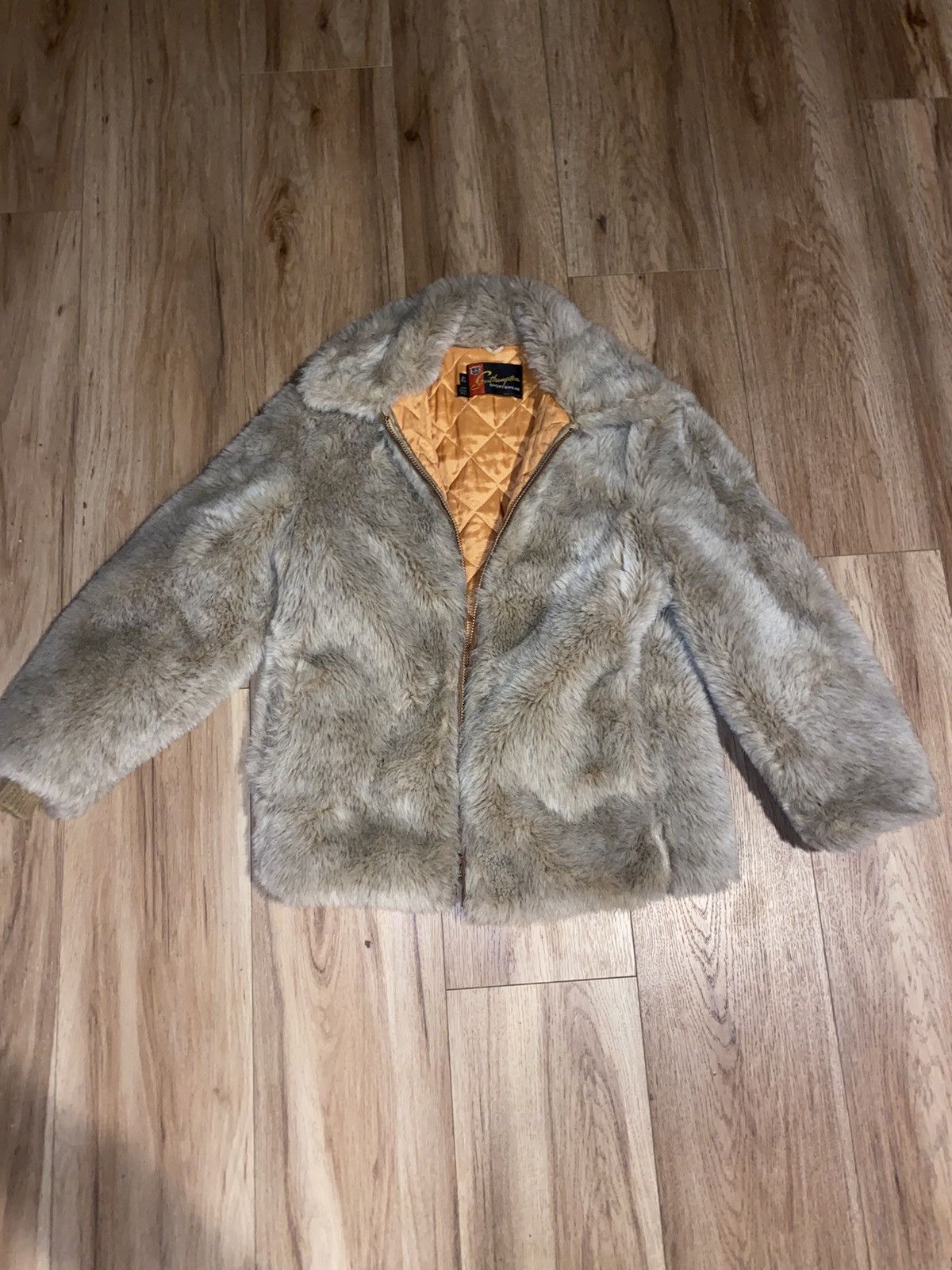 Vintage CRAZY GENUINE VINTAGE MADE IN THE U.S. FAUX FUR COAT Size L / US 10 / IT 46 - 1 Thumbnail