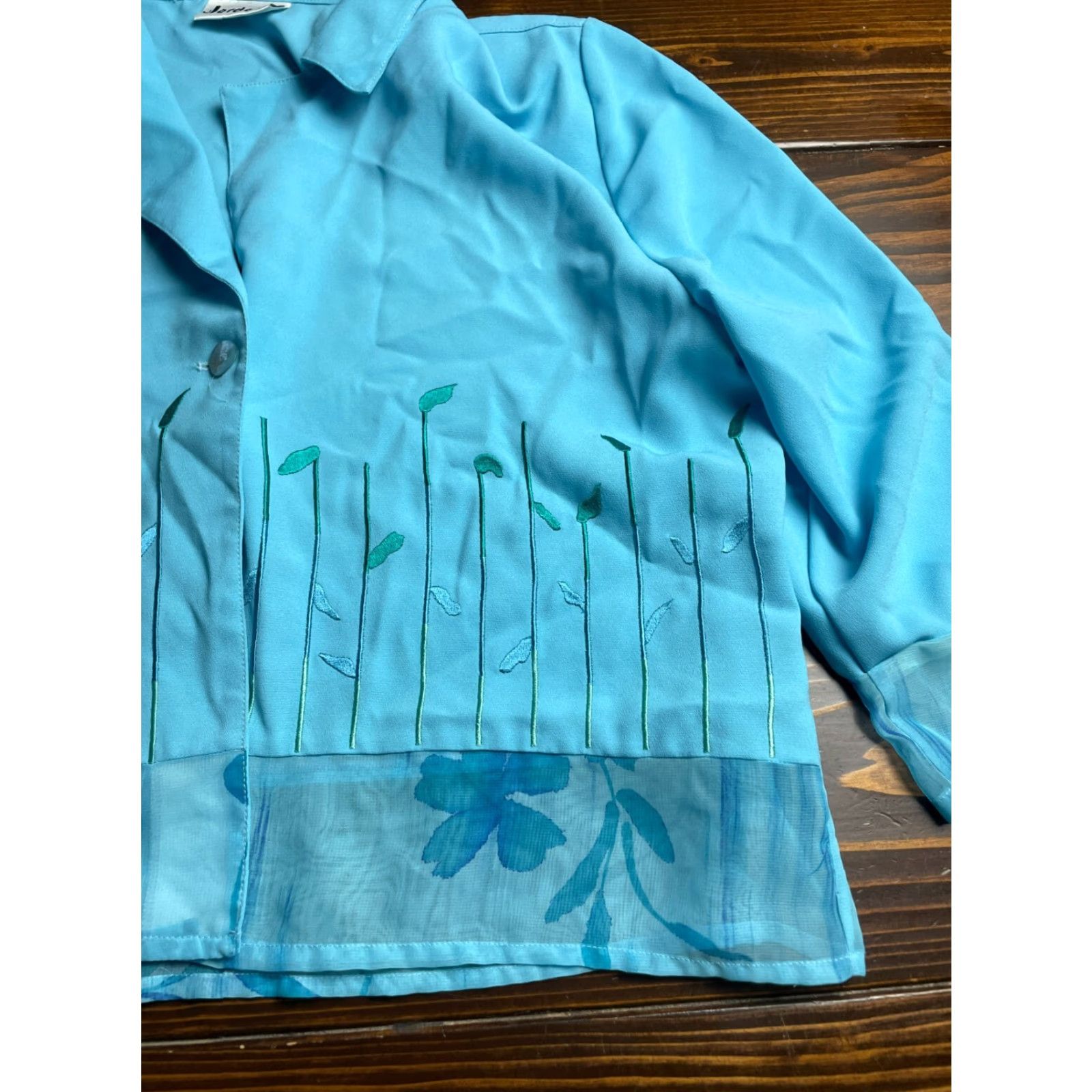 Jordan Brand Jordana Cardigan, Women's Medium Petite, Blue Floral, Shoulder Pads, Sweater Size M / US 6-8 / IT 42-44 - 4 Thumbnail