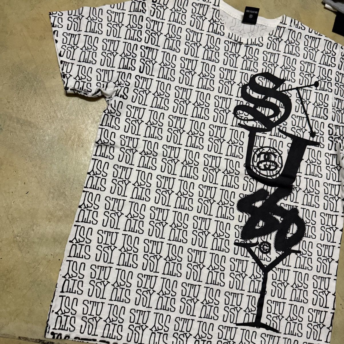 Stussy Stussy Big Logo Full Print T Shirt Size US L / EU 52-54 / 3 - 4 Thumbnail
