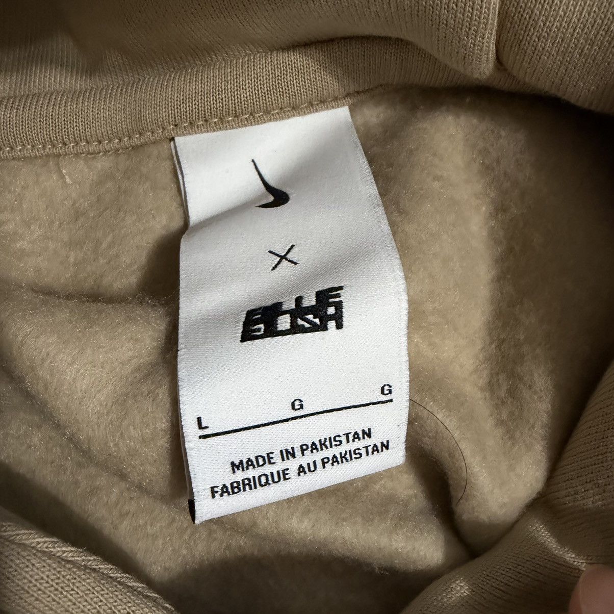 Billie Eilish × Nike NIKE BILLIE EILISH FLEECE HOODIE MUSHROOM L Size US L / EU 52-54 / 3 - 5 Thumbnail