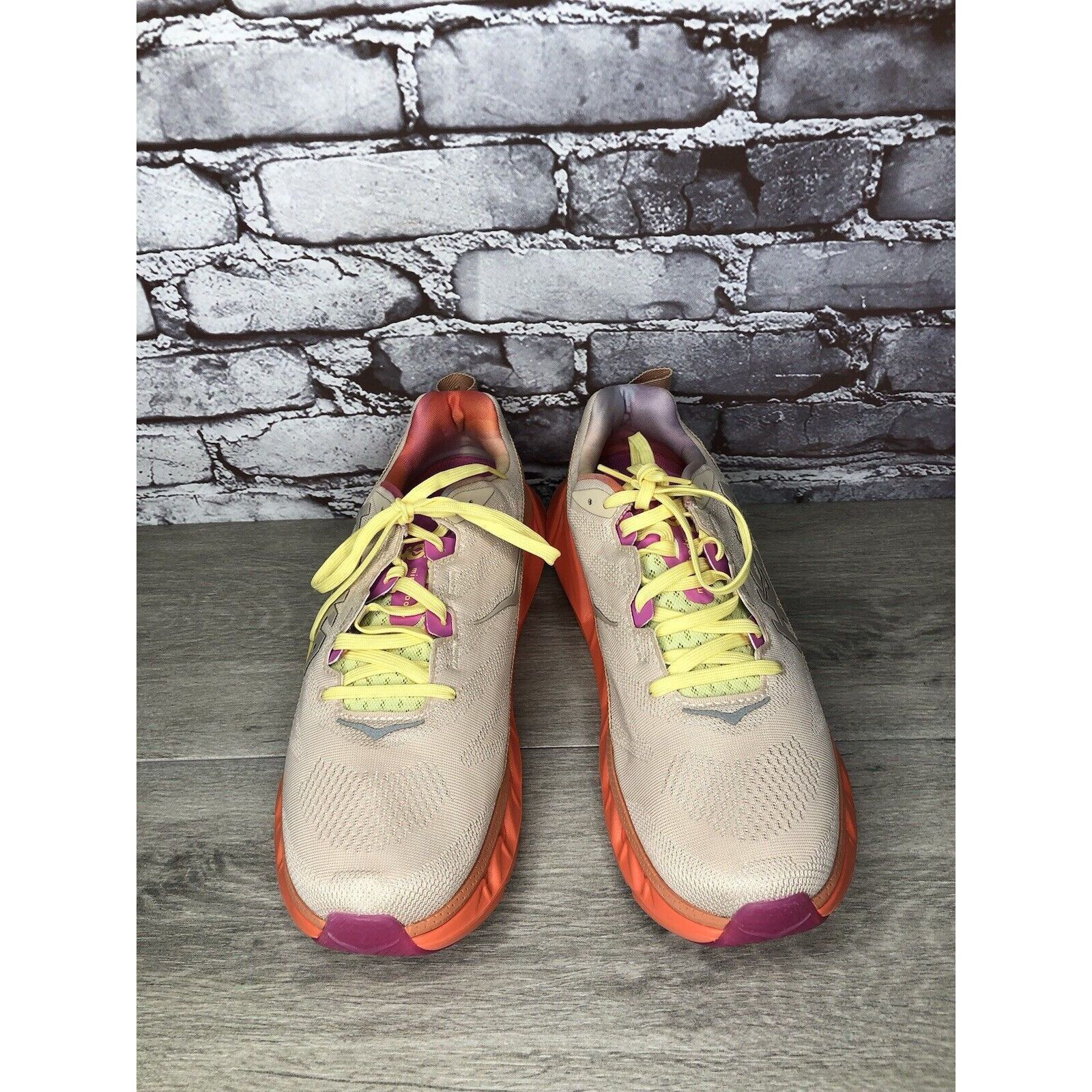 Hoka Hoka One One Elevon 2 Mental Health Sand Camelia Running Sho Size US 12 / IT 42 - 8 Thumbnail
