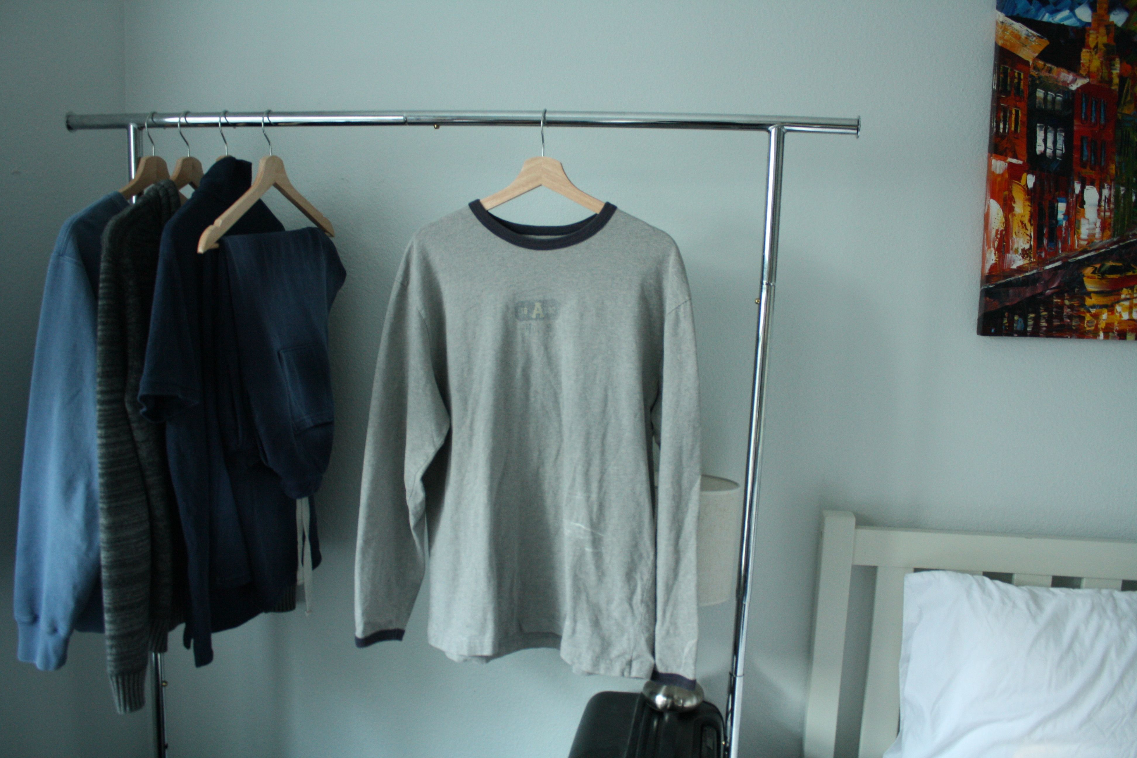 Abercrombie & Fitch Abercrombie & Fitch Long Sleeve Tee Size US L / EU 52-54 / 3 - 1 Thumbnail