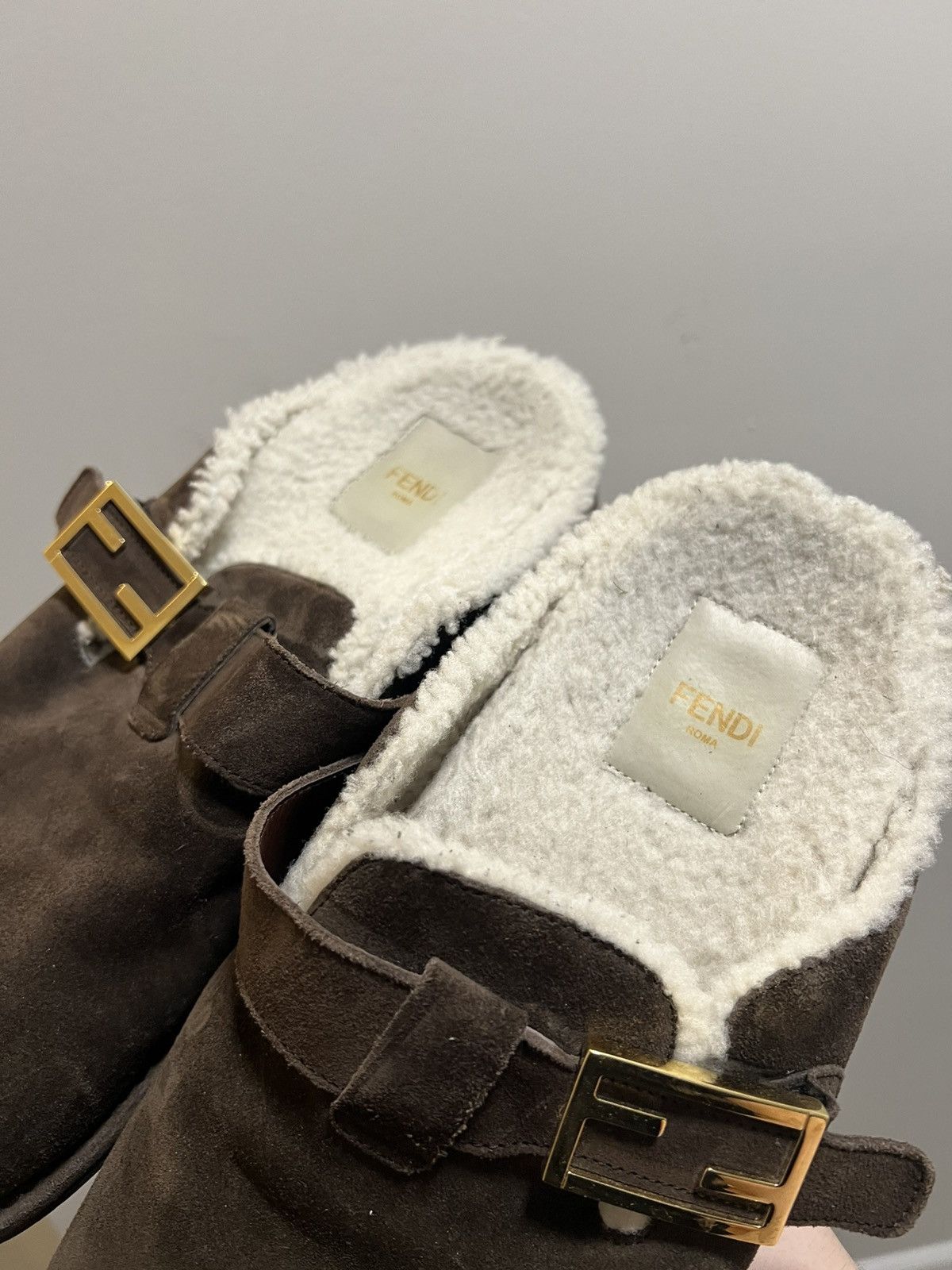 Fendi STEAL! Fendi Fendi Feel Suede Clogs Size US 9 / EU 42 - 3 Thumbnail