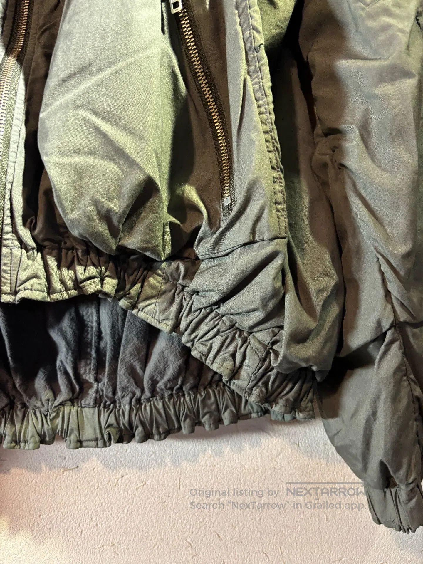 Natural Issue Issuethings Pleated Short Wide Flight Jacket. Size US M / EU 48-50 / 2 - 5 Thumbnail