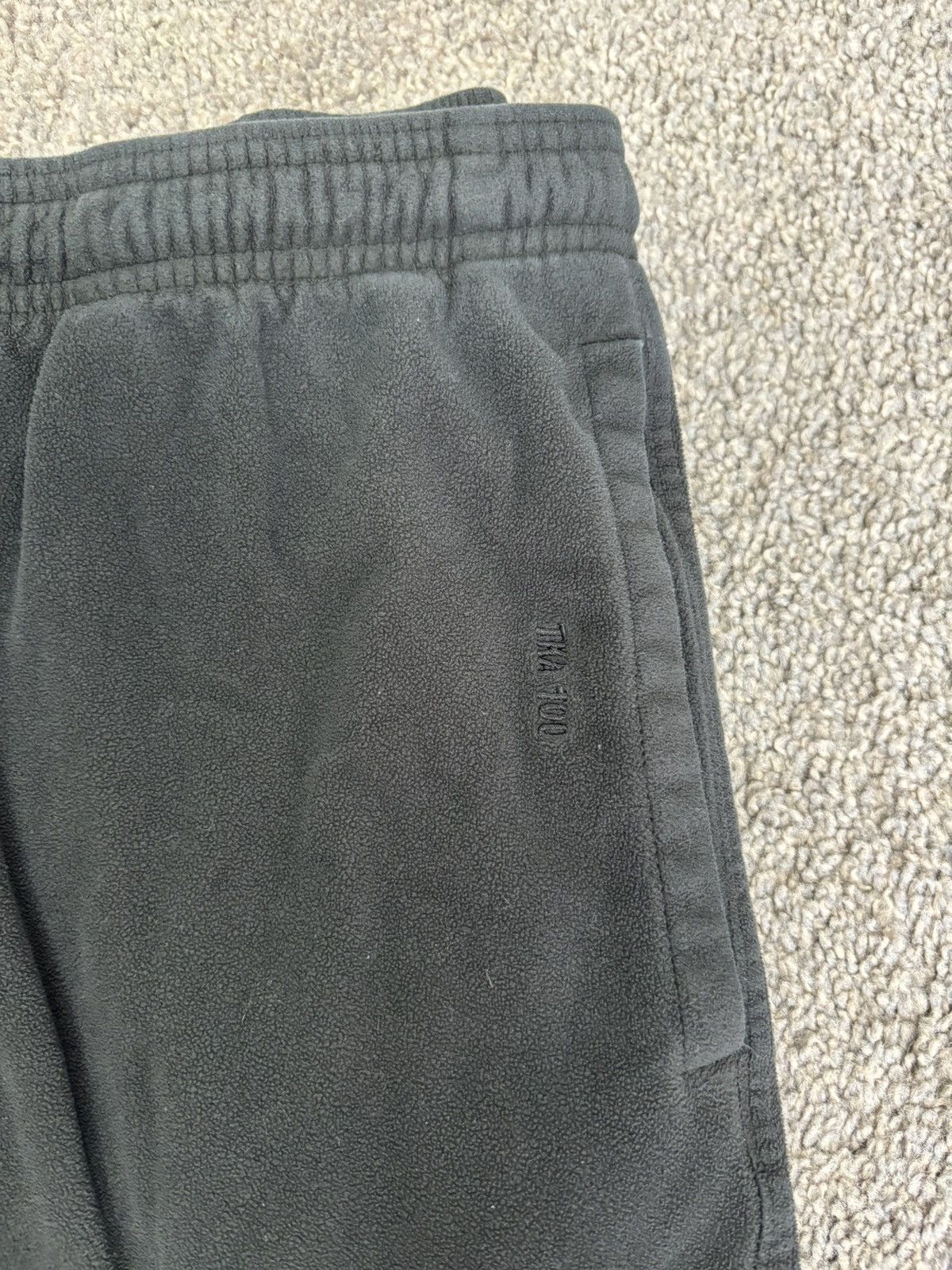 The North Face Y2k black the north face fleece sweatpants Size US 32 / EU 48 - 2 Thumbnail