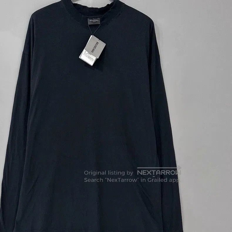 Balenciaga Balenciaga Logo Collar Long Sleeve Top. Size US L / EU 52-54 / 3 - 3 Thumbnail
