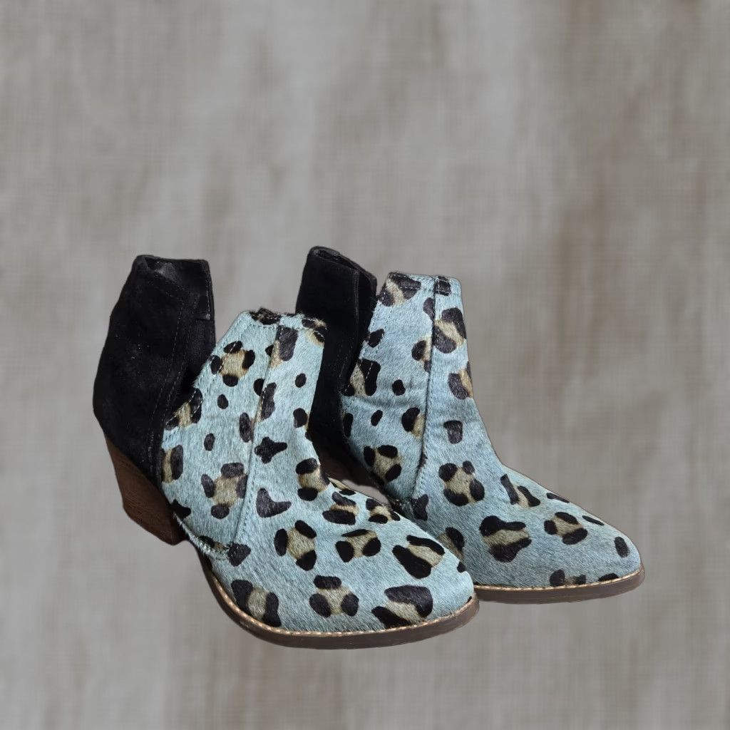 Vintage VINTAGE Naughty Monkey Women's Leather Animal Print Ankle Boots Size 7 Blue Beaded Comfort Size US 7 / IT 37 - 1 Thumbnail