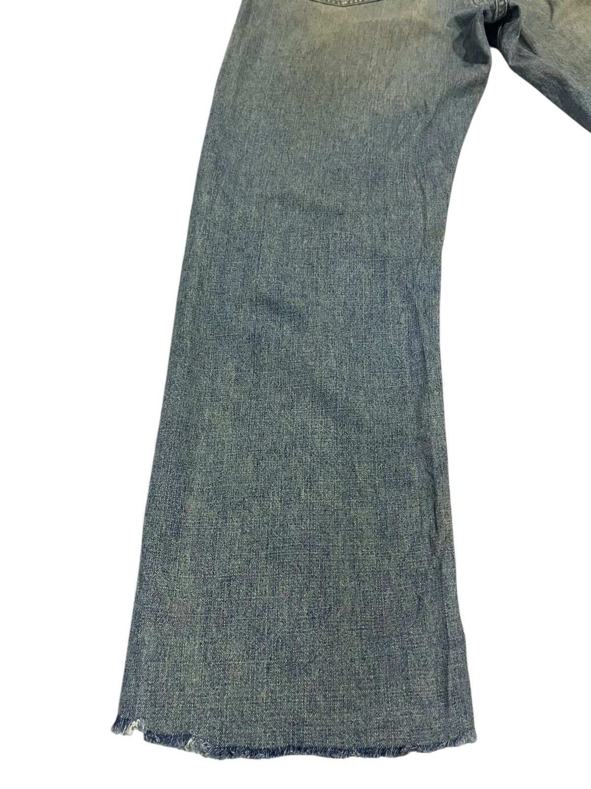 If Six Was Nine × Japanese Brand × Le Grande Bleu (L.G.B.) VINTAGE BURBERRY RUSTY BLUE WASH DISTRESSED DENIM Size US 32 / EU 48 - 10 Thumbnail