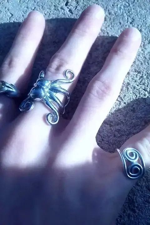 Japanese Brand Elegant Unique Octopus Jewelry Ring Size ONE SIZE - 3 Thumbnail