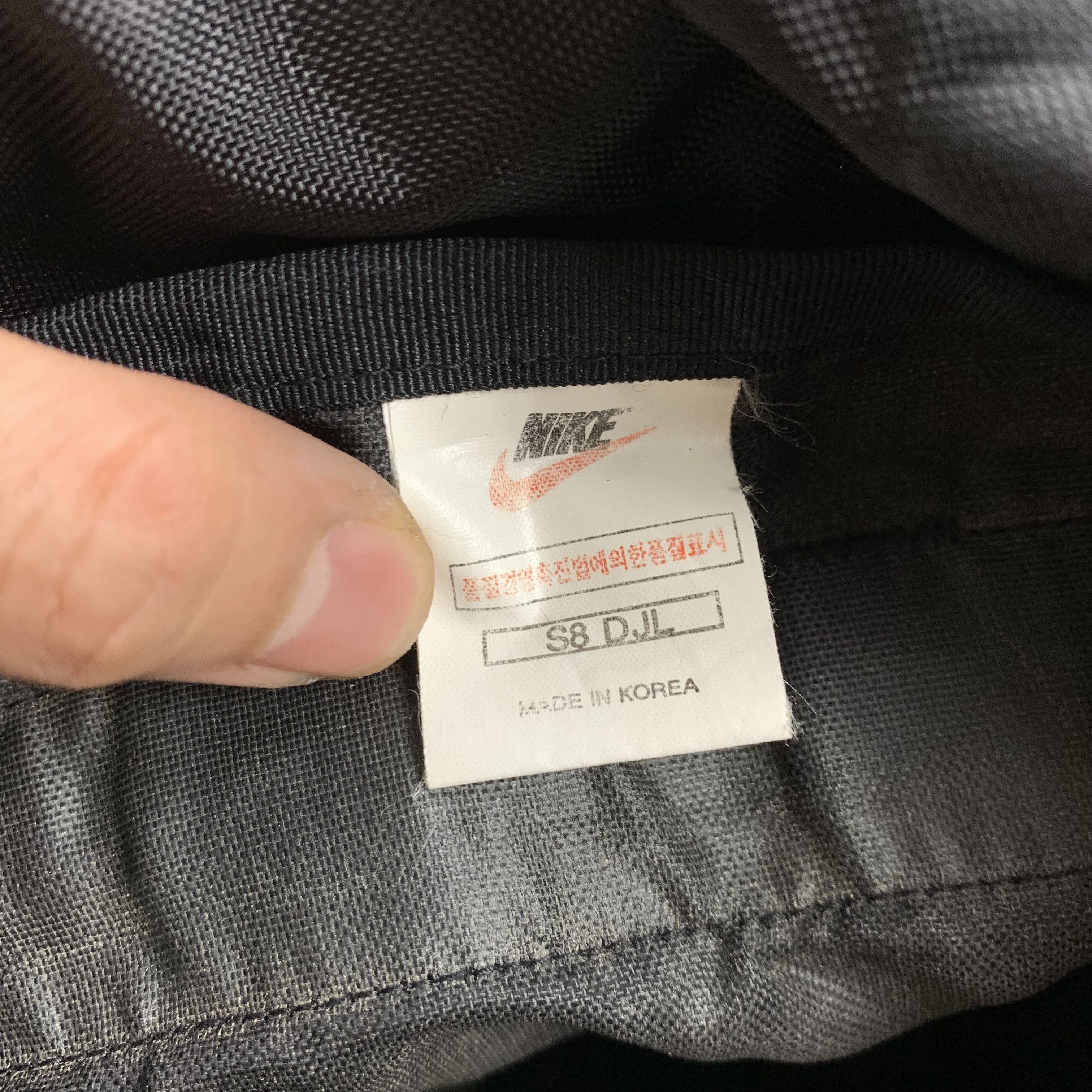 Nike Vintage 90s Nike Bagpack Size ONE SIZE - 9 Thumbnail