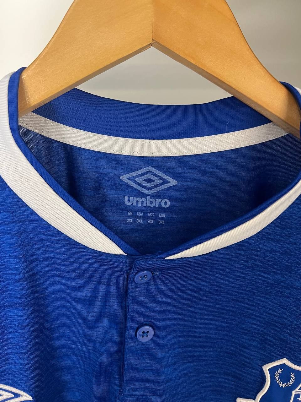 Umbro VINTAGE UMBRO FC EVERTON ENGLAND SOCCER JERSEY RETRO Y2K 90s Size US XXL / EU 58 / 5 - 5 Thumbnail