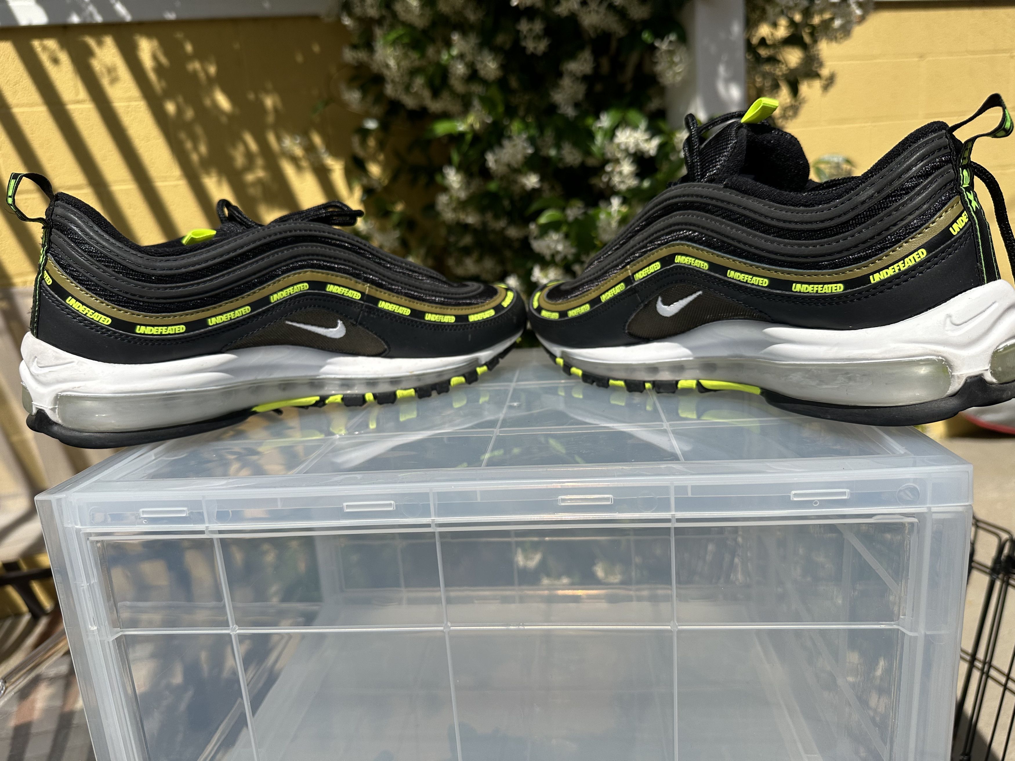 Nike × Undefeated Nike Air Max 97 Undefeated Black Volt Size US 10 / EU 43 - 3 Thumbnail