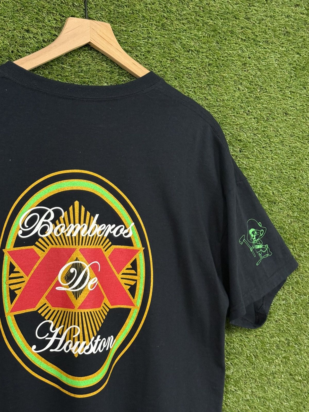 Gildan Vintage Gildan Firefighter Dos Equis Beer Logo Tee XL Size US XL / EU 56 / 4 - 2 Thumbnail