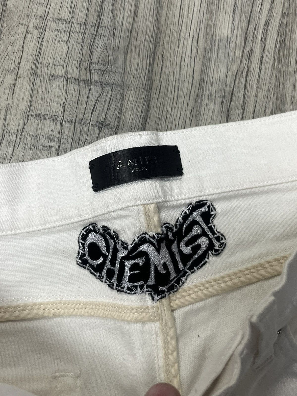 Amiri Amiri MX1 Chemist Jeans Triple White Stars White Denim Size US 32 / EU 48 - 6 Thumbnail