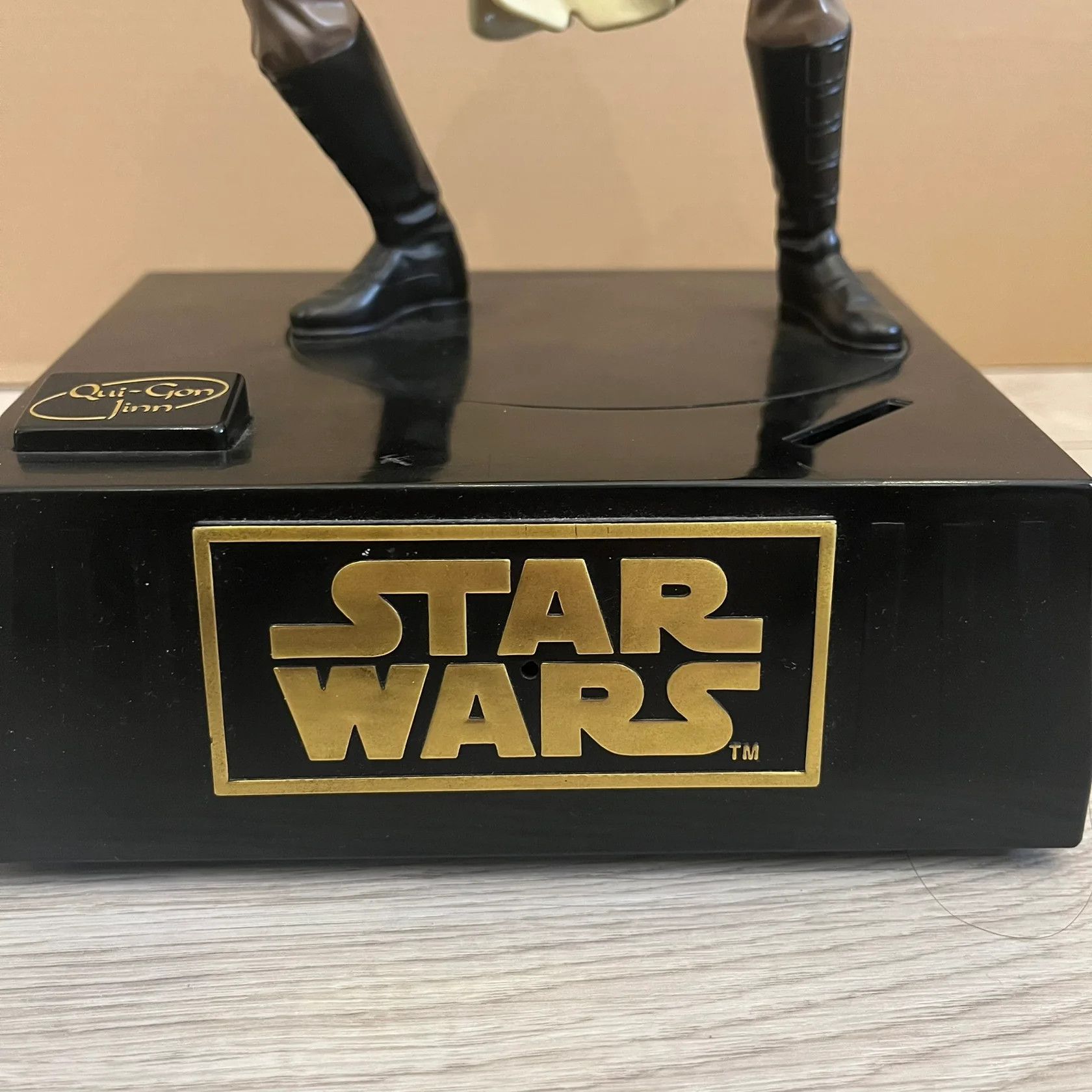 Star Wars Star Wars 1999 Coin Banks Full Set Size ONE SIZE - 5 Thumbnail