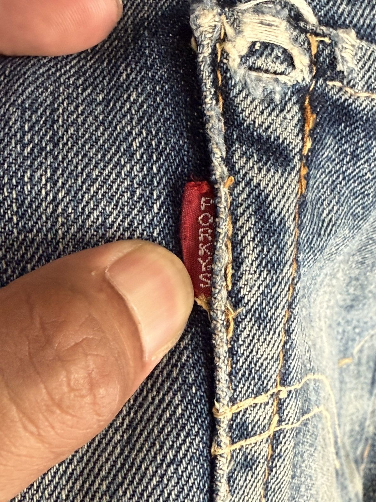 Japanese Brand DENIM PORKY’S JAPAN REDLINE SELVEDGE DISTRESSED JEANS Size US 27 - 15 Thumbnail