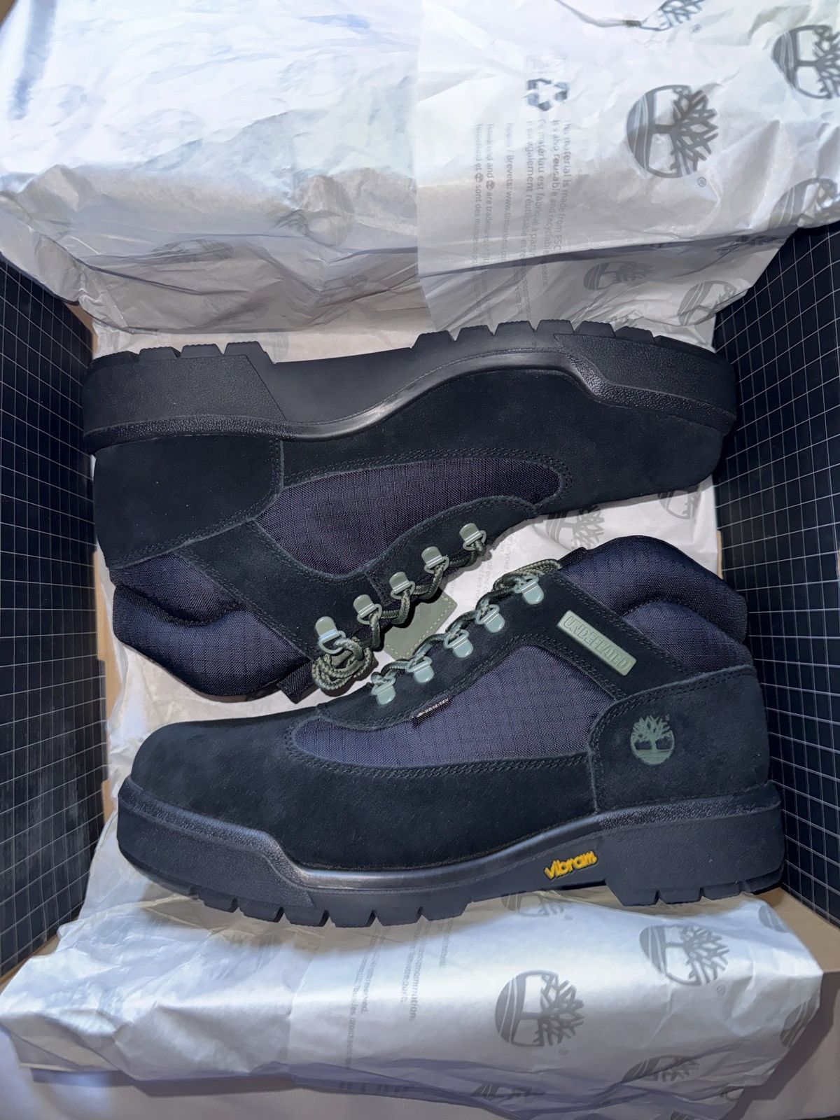 Undefeated Undefeated Timberland Field Boot GTX Size US 10.5 / EU 43-44 - 1 Thumbnail