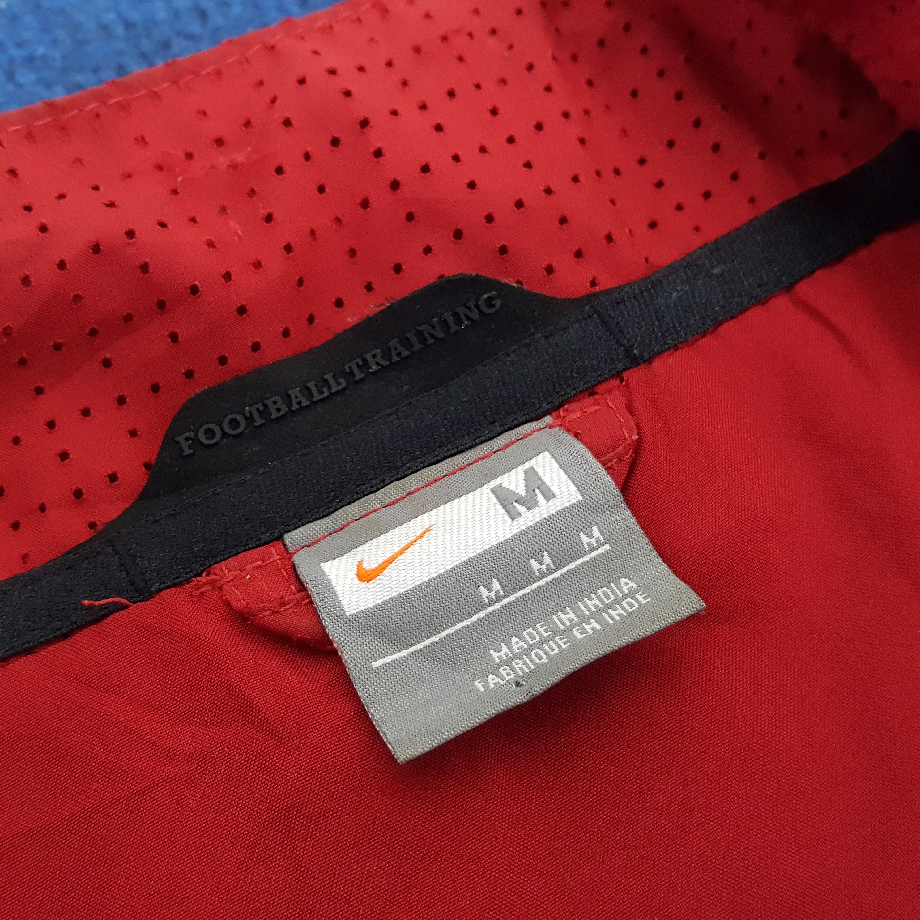 Nike × Vintage Vintage Nike Manchester United Football Training Zip Jacket Size US S / EU 44-46 / 1 - 6 Thumbnail
