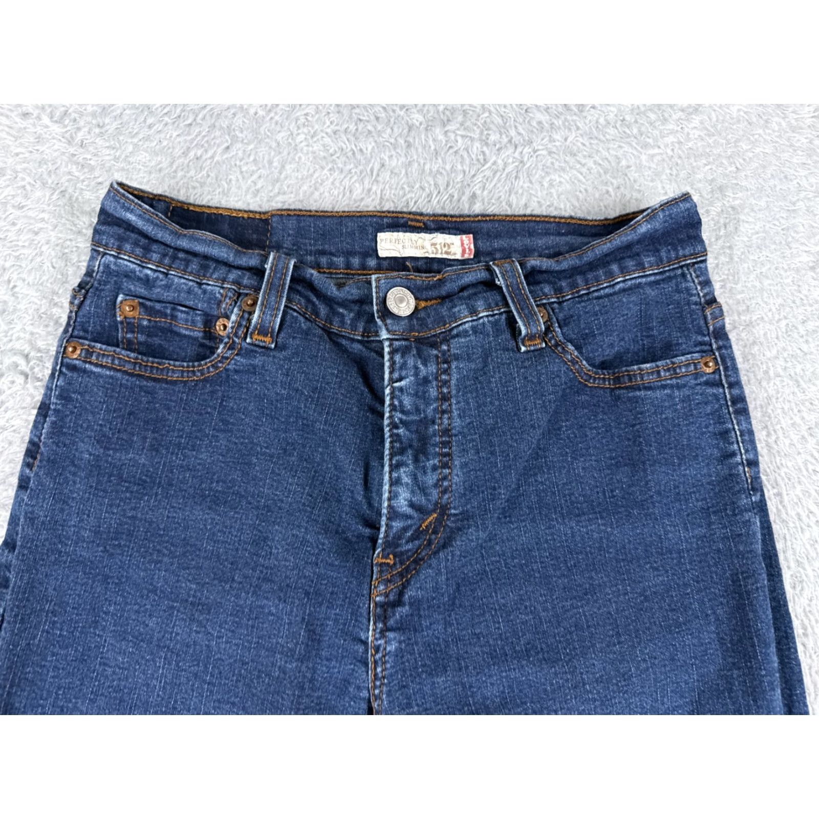 Levi's Levi's 512 Jeans Woman Regular 25x28 Blue Denim Slimming 8 Mid Rise 5-Pocket Button Zipper Size 30" / US 8 / IT 44 - 4 Thumbnail