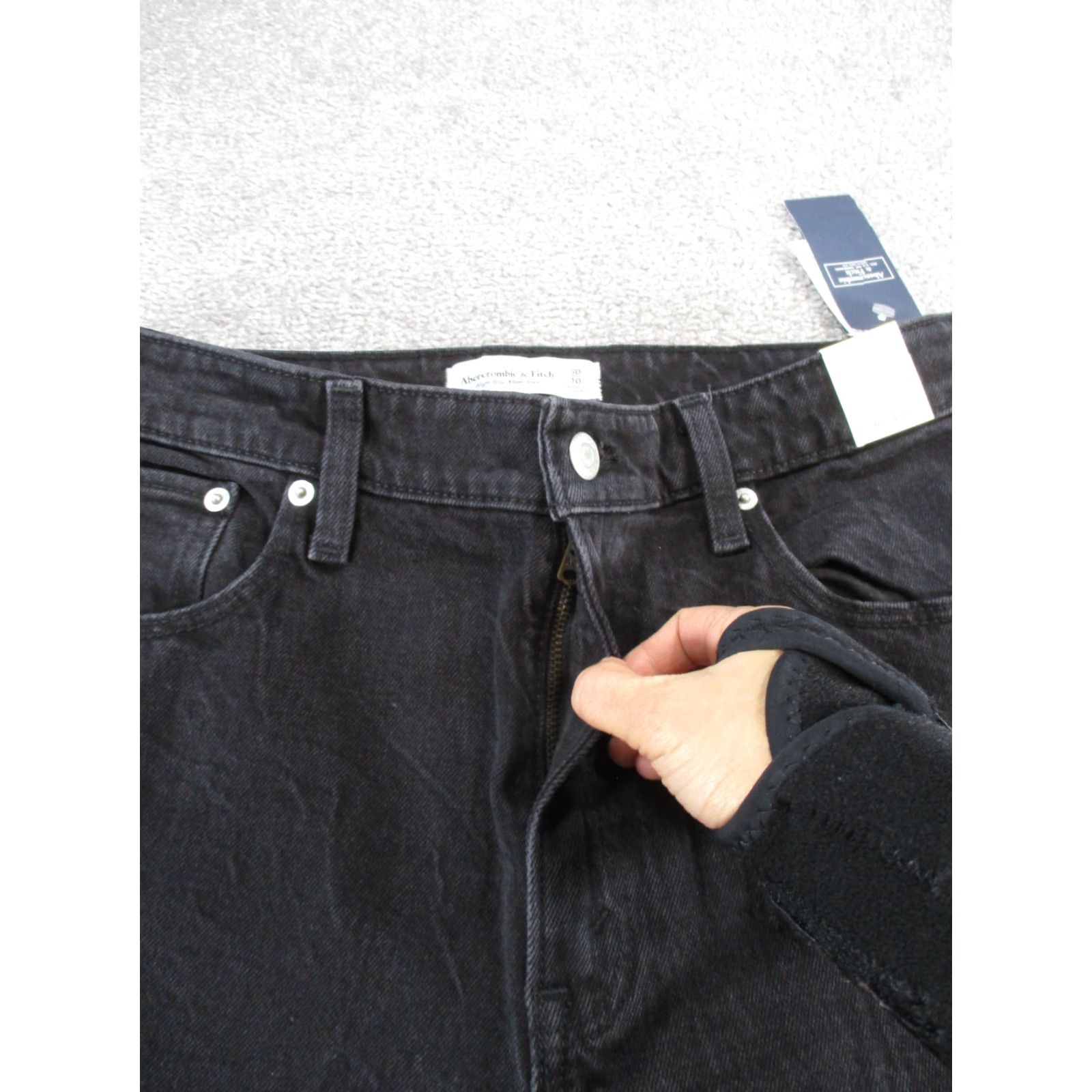 Abercrombie & Fitch Abercrombie & Fitch Jeans Womens 30 High Rise Mom Black Denim New Size 30" / US 8 / IT 44 - 4 Thumbnail