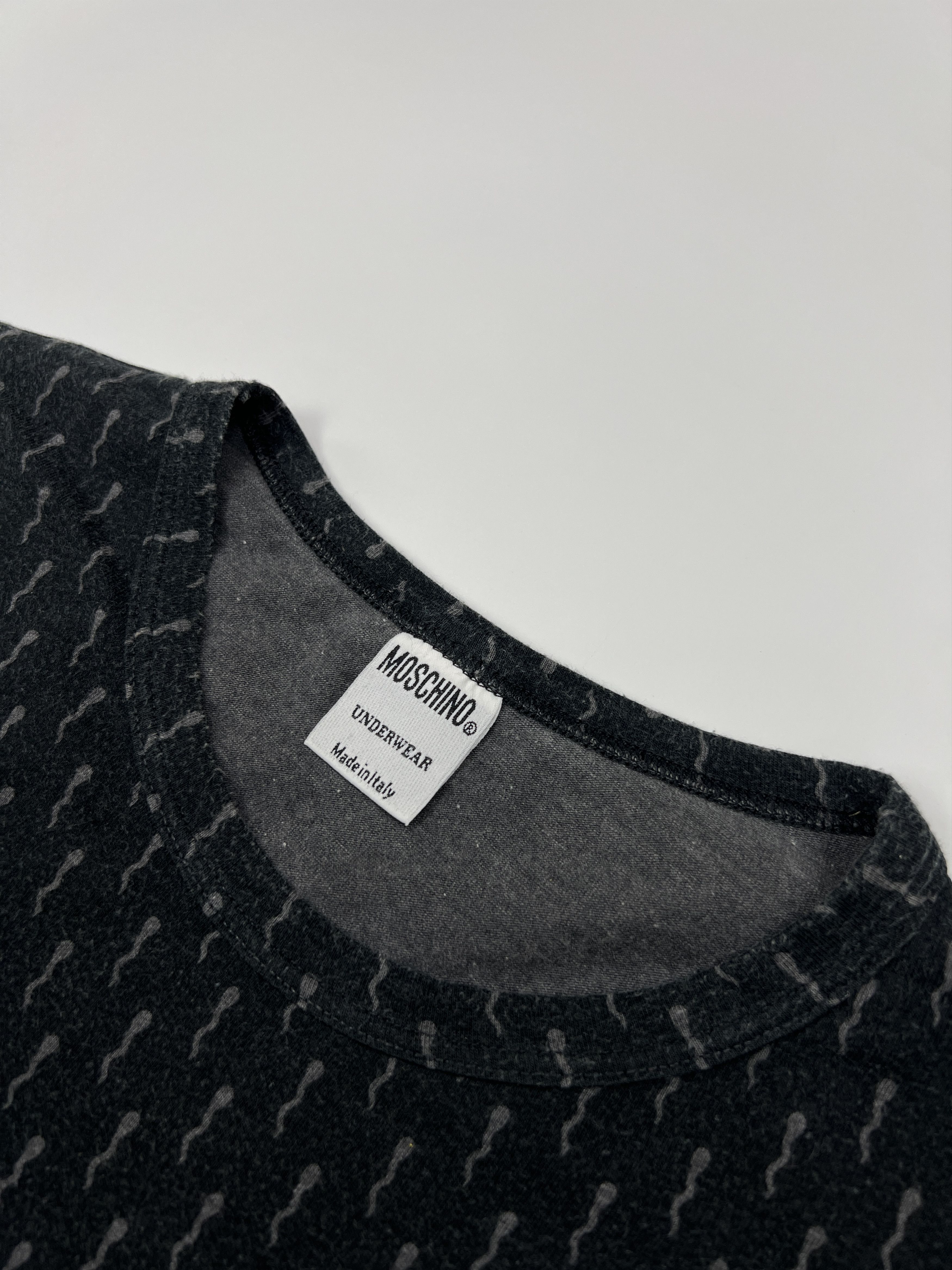 Moschino × Vintage Vintage Moschino Underwear Crazy Pattern Tee Size US S / EU 44-46 / 1 - 5 Thumbnail