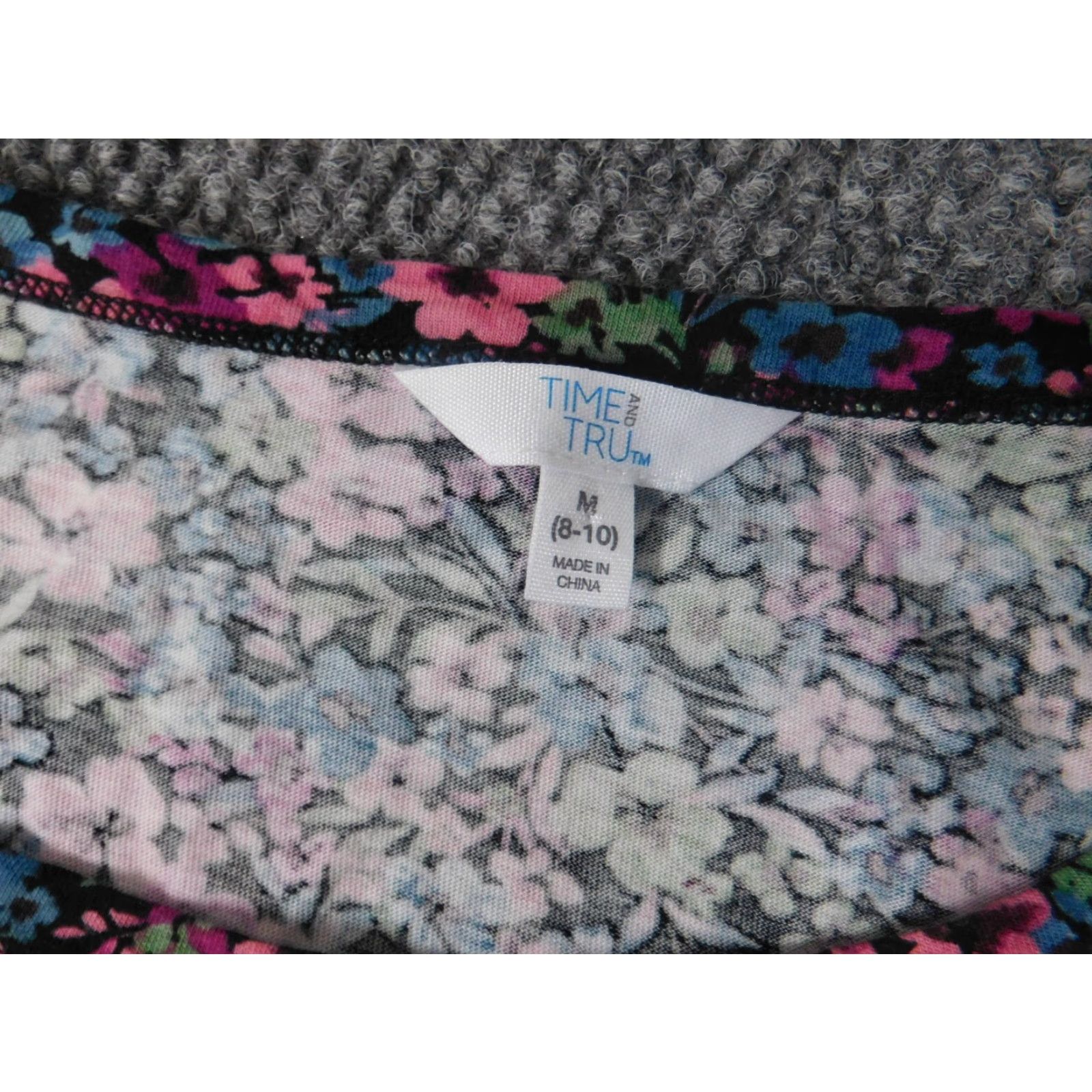 Vintage Time and Tru Blouse M Women Red Floral Crew Neck Long Sleeve Pullover Casual Viscose Shirt Size M / US 6-8 / IT 42-44 - 4 Thumbnail