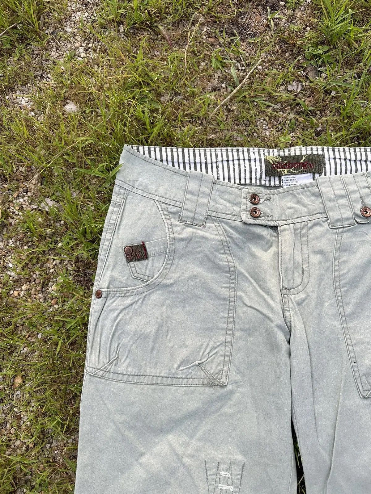 Billabong W31 L32🔥FLARES/BOOTCUT Y2K VINTAGE BILLABONG LOW RISE CARGO Size US 31 - 3 Thumbnail