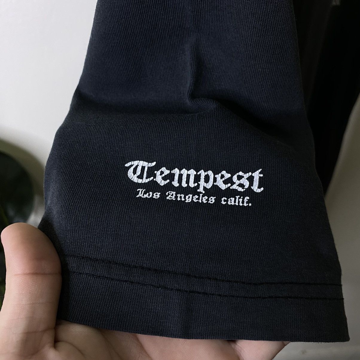 Vintage Y2K Tempest Los Angeles Skateboard Dragon Graphic Skater Tee Size US M / EU 48-50 / 2 - 8 Thumbnail
