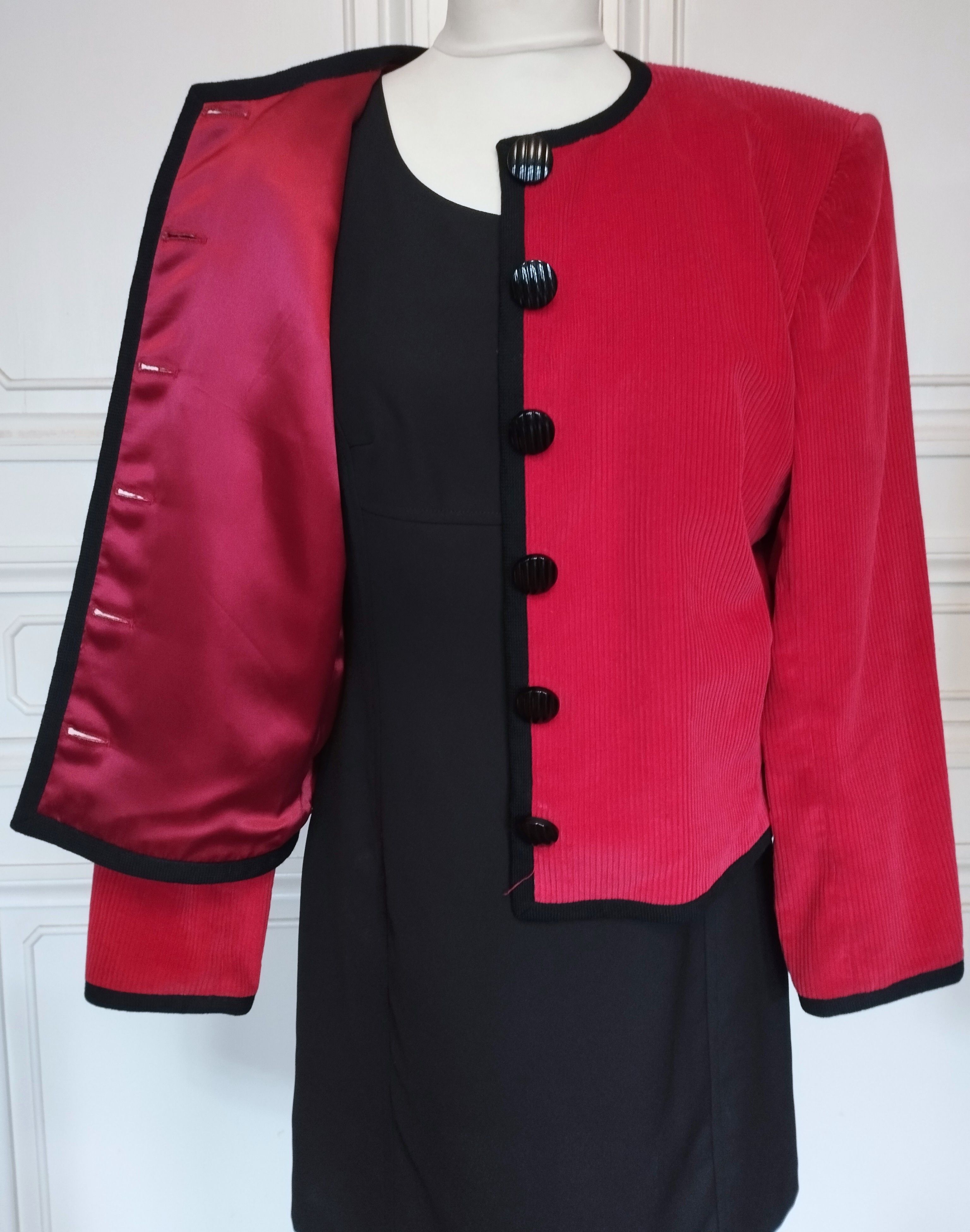 Yves Saint Laurent VESTE YVES SAINT LAURENT T XXL Size XXL / US 16-18 / IT 52-54 - 8 Thumbnail