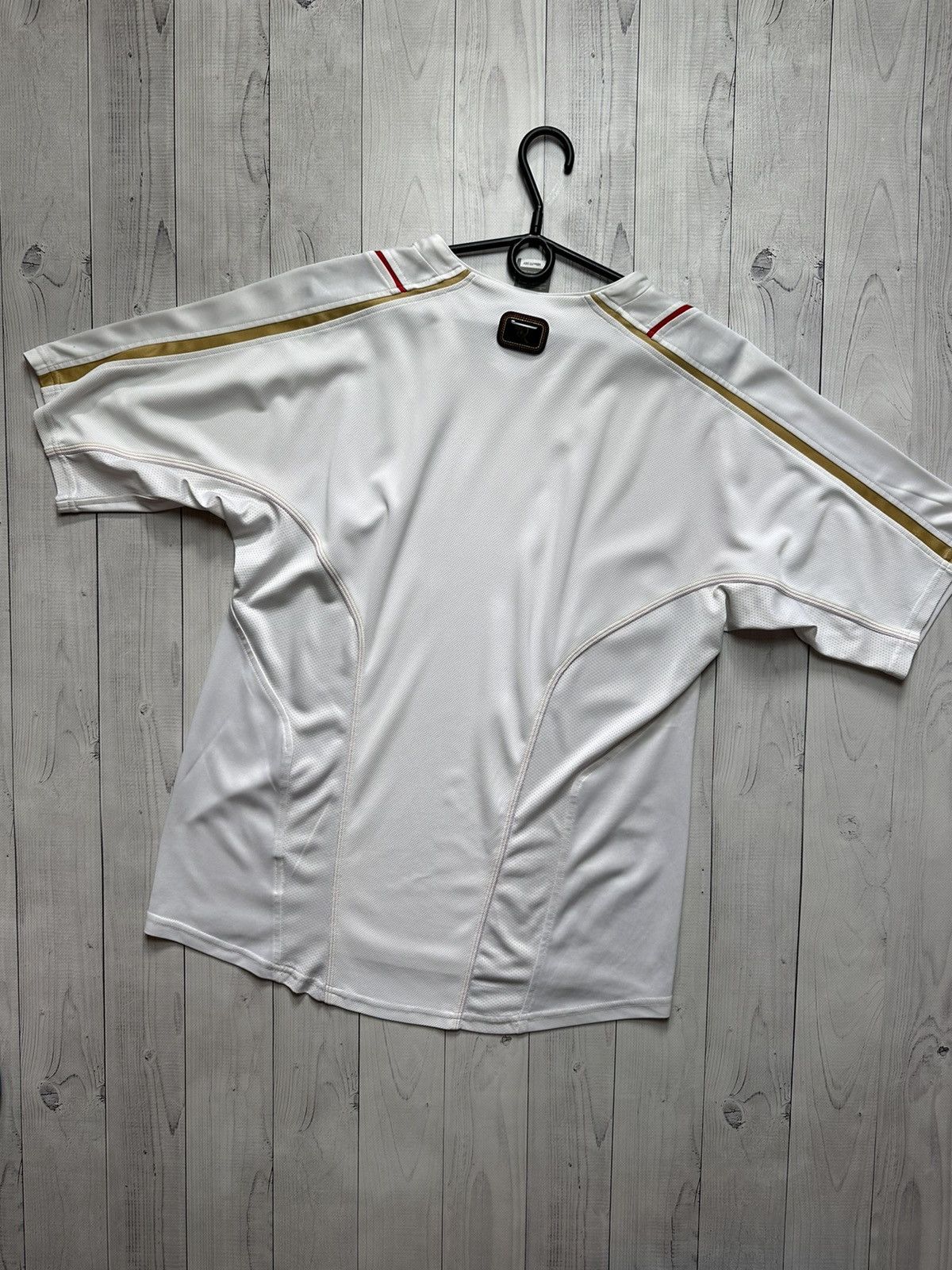 Nike × Vintage Vintage Nike Ronaldinho 10 soccer jersey size M logo R10 Size US M / EU 48-50 / 2 - 2 Thumbnail