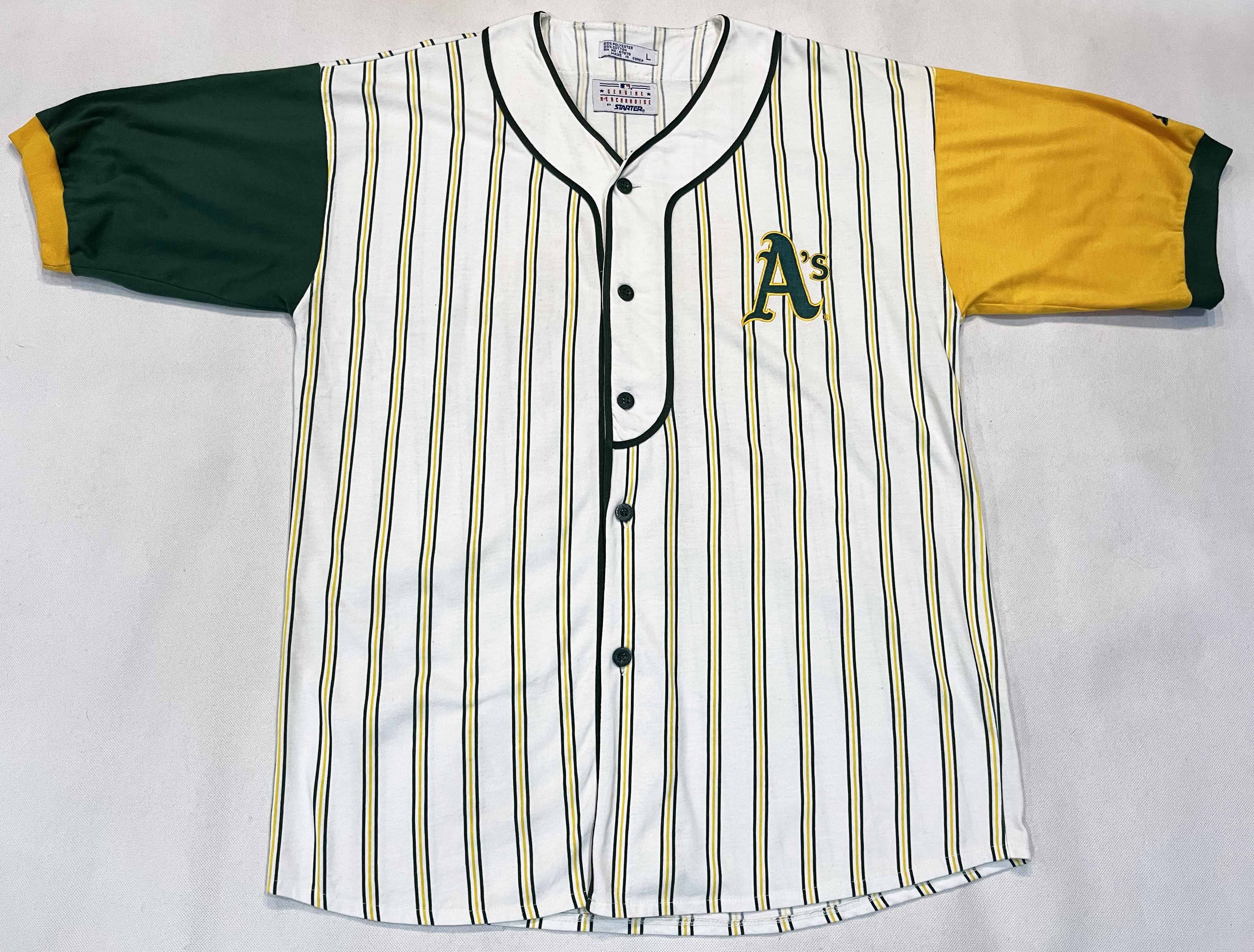 Selling Men’s 1990s MLB Oakland Athletics Starter pinstripe jersey