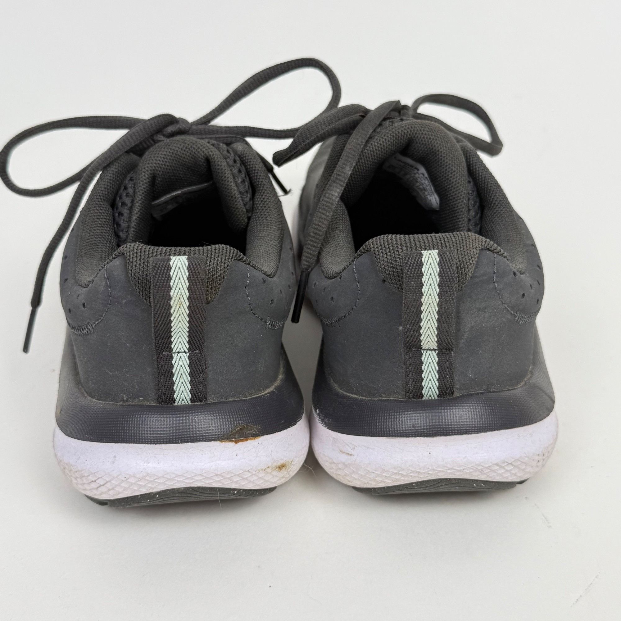 Under Armour Under Armour Charged Gray Running Athletic Shoes 8.5 Size US 8.5 / IT 38.5 - 6 Thumbnail